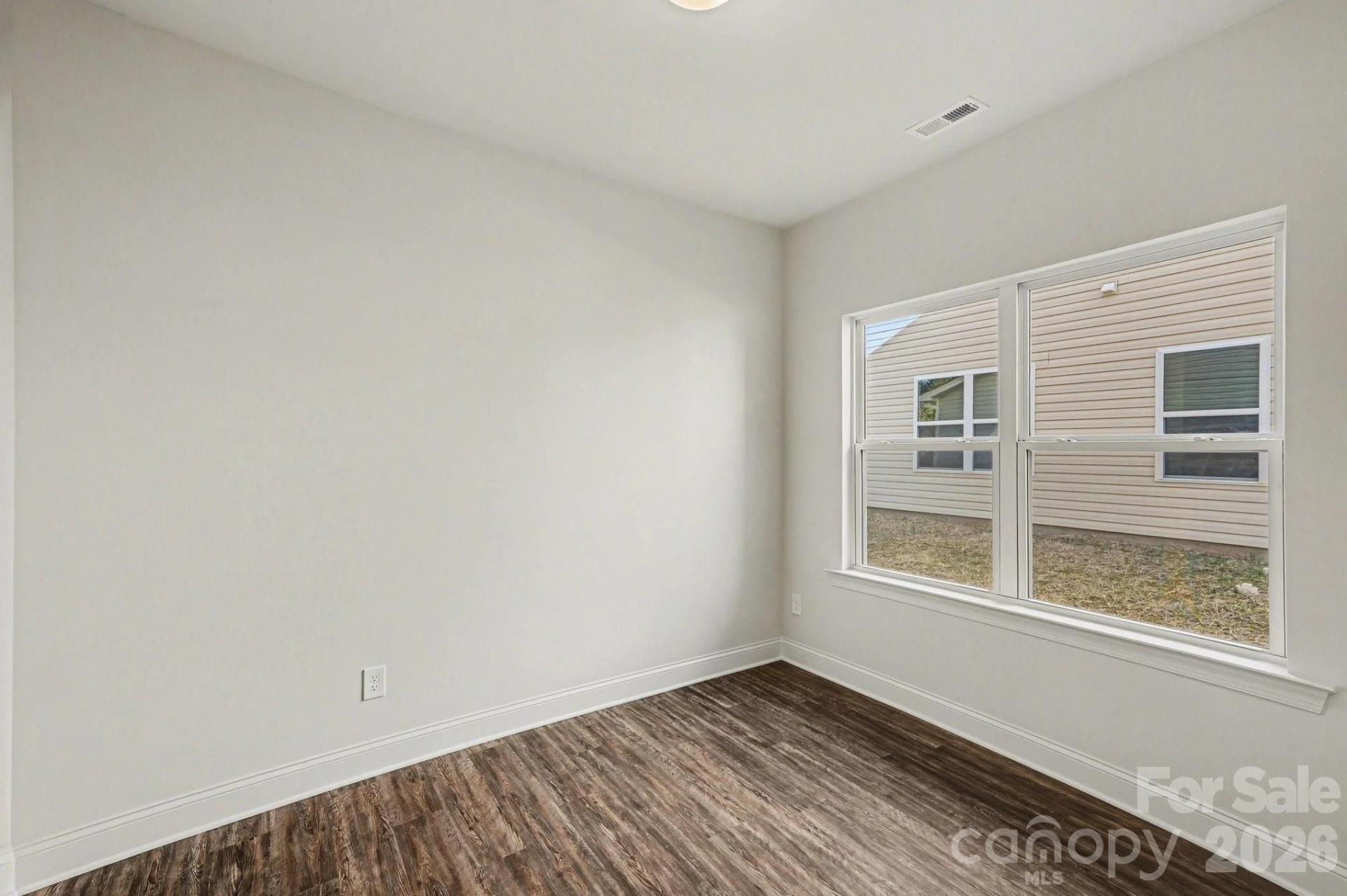 566 Wilson Avenue - Photo 14