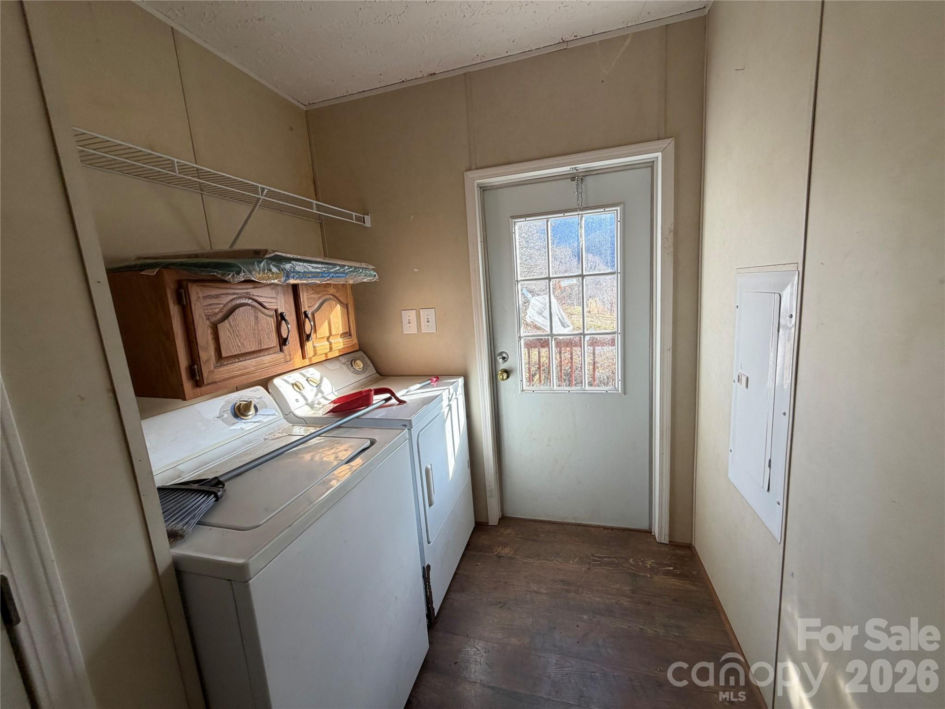 101 Highview Drive - Photo 4