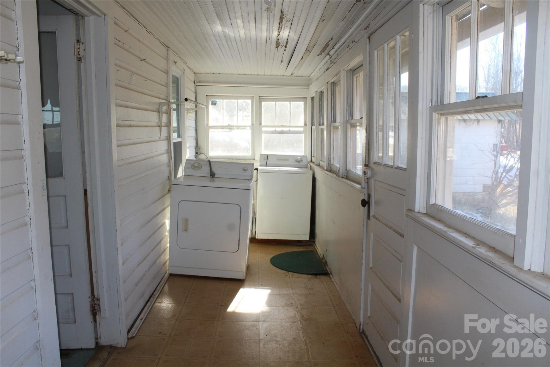 113 Williams Way - Photo 3