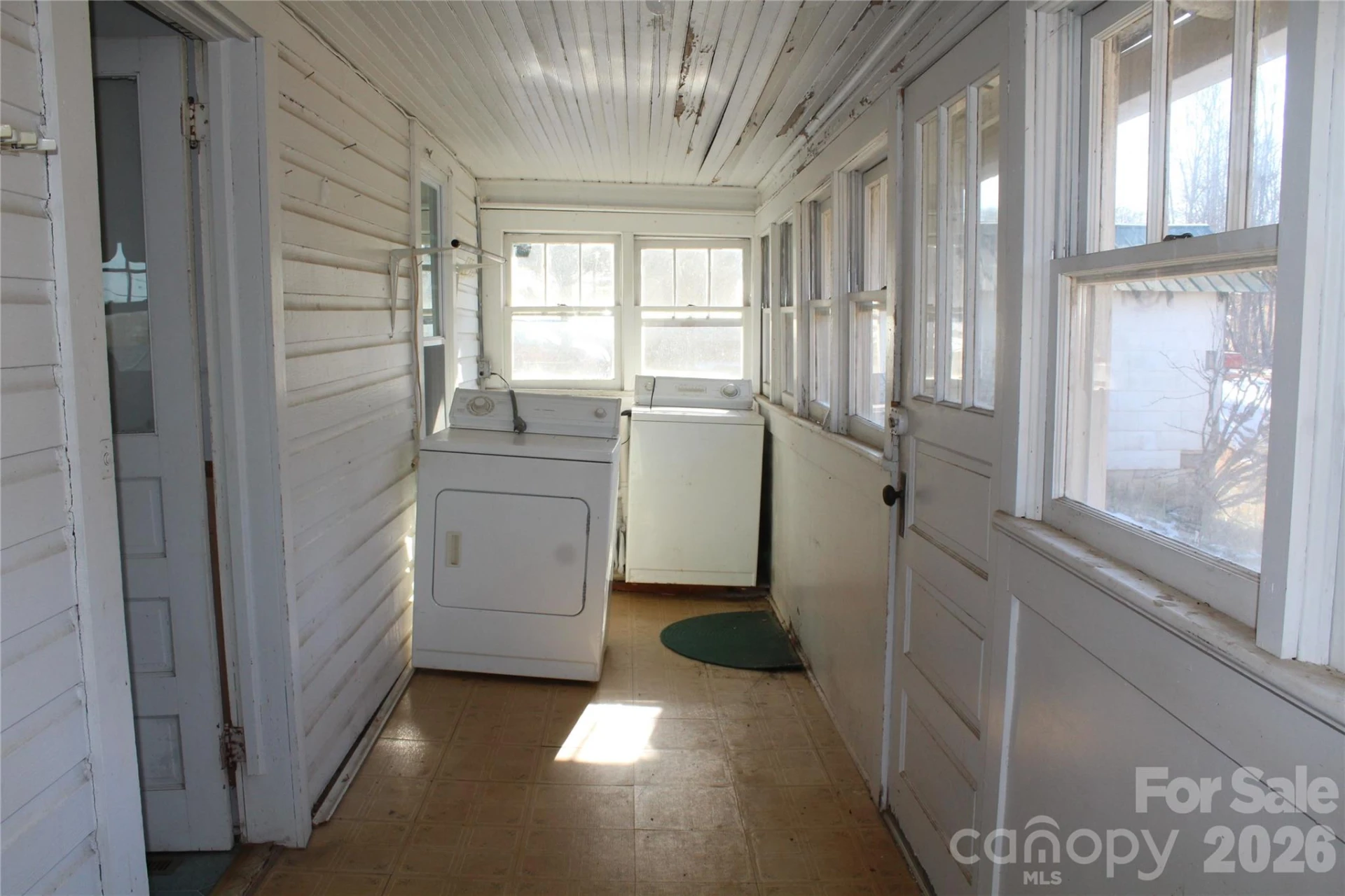 113 Williams Way - Photo 3