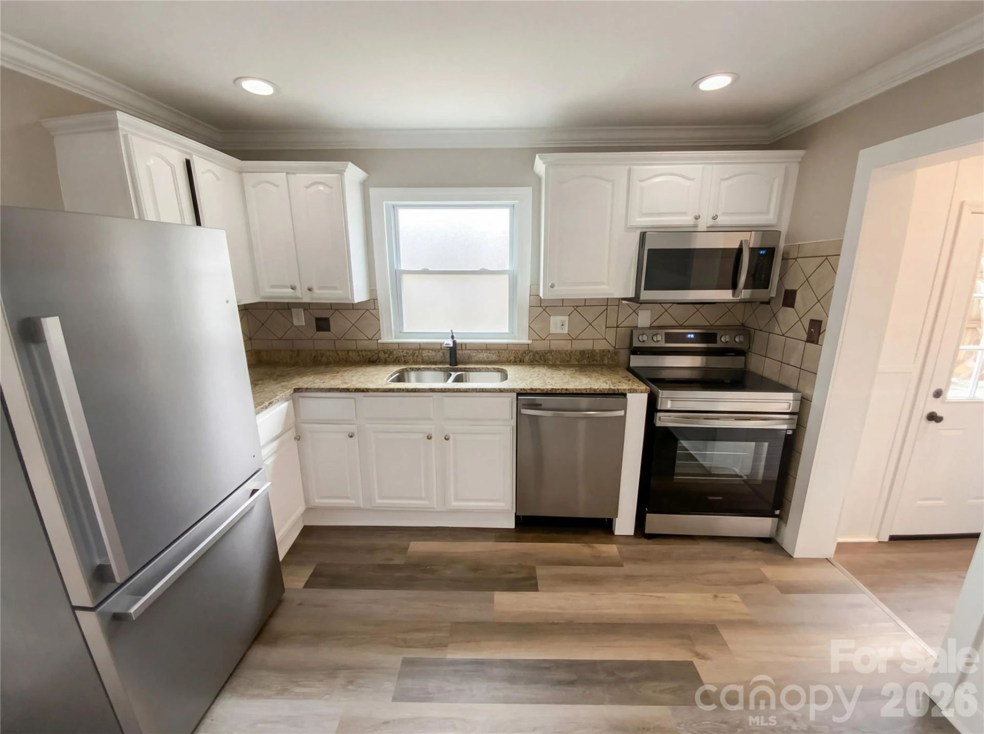 2122 Kilborne Drive - Photo 11