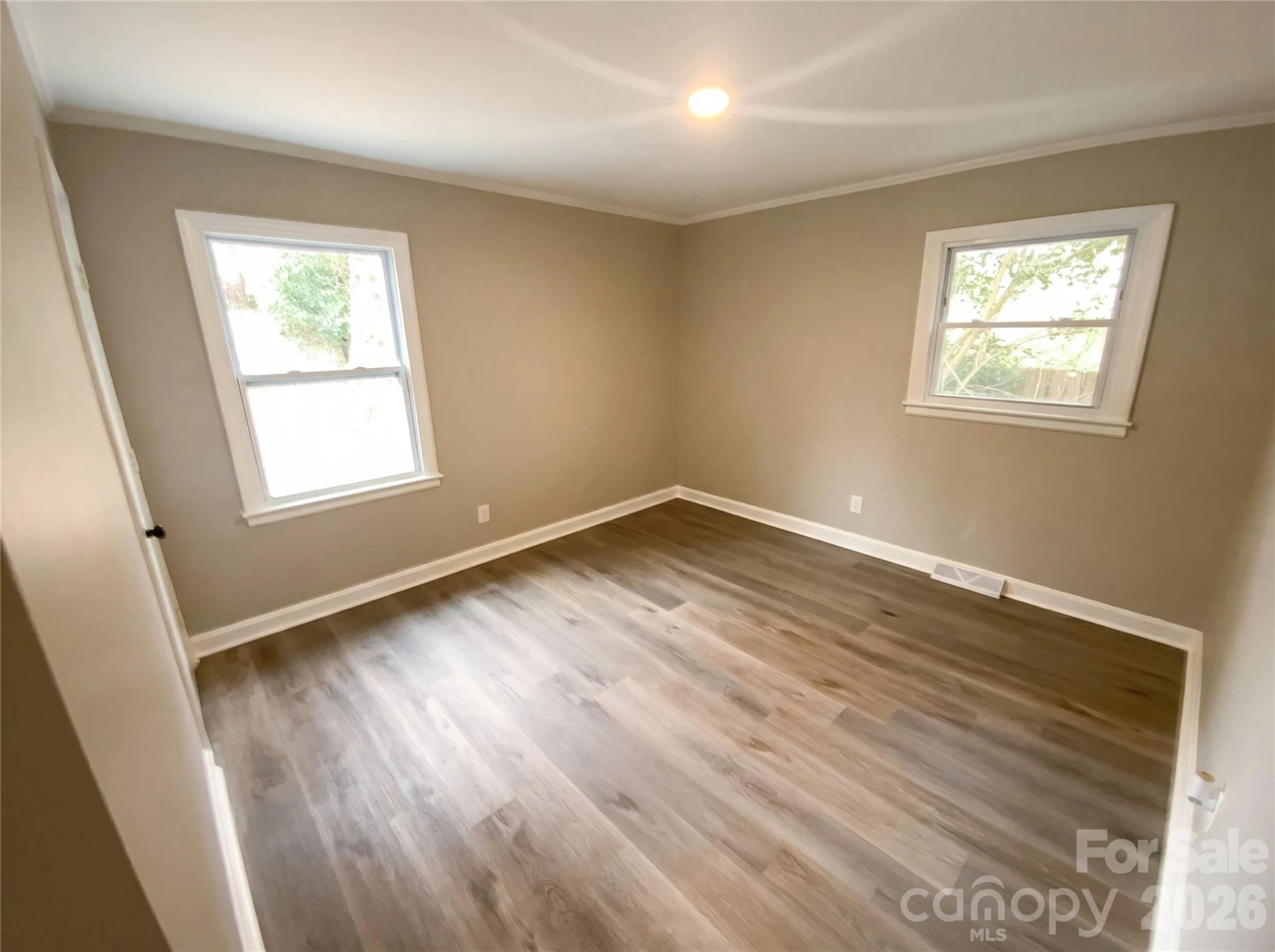 2122 Kilborne Drive - Photo 13