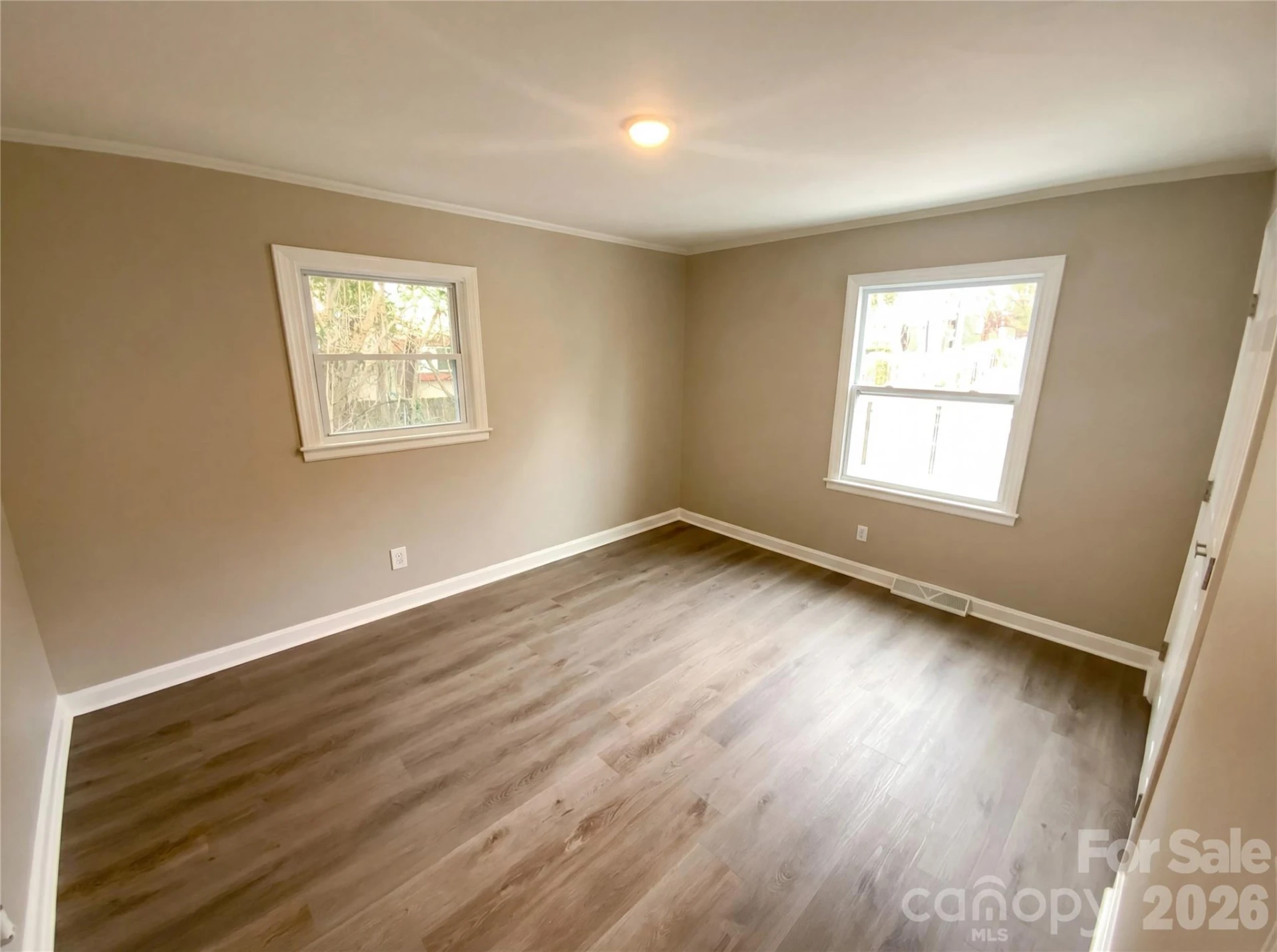 2122 Kilborne Drive - Photo 14