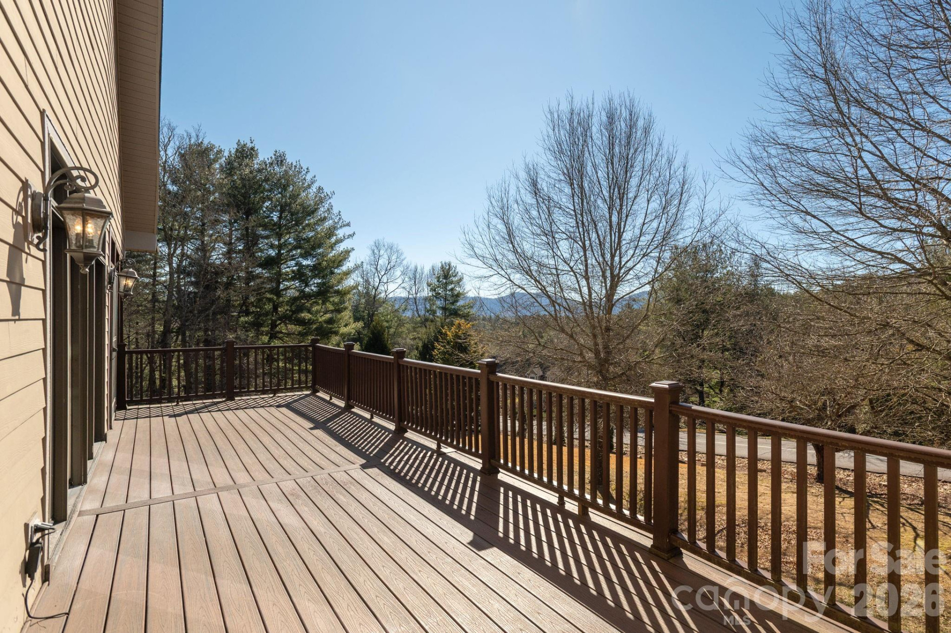 16 WINTERBERRY Drive - Photo 11