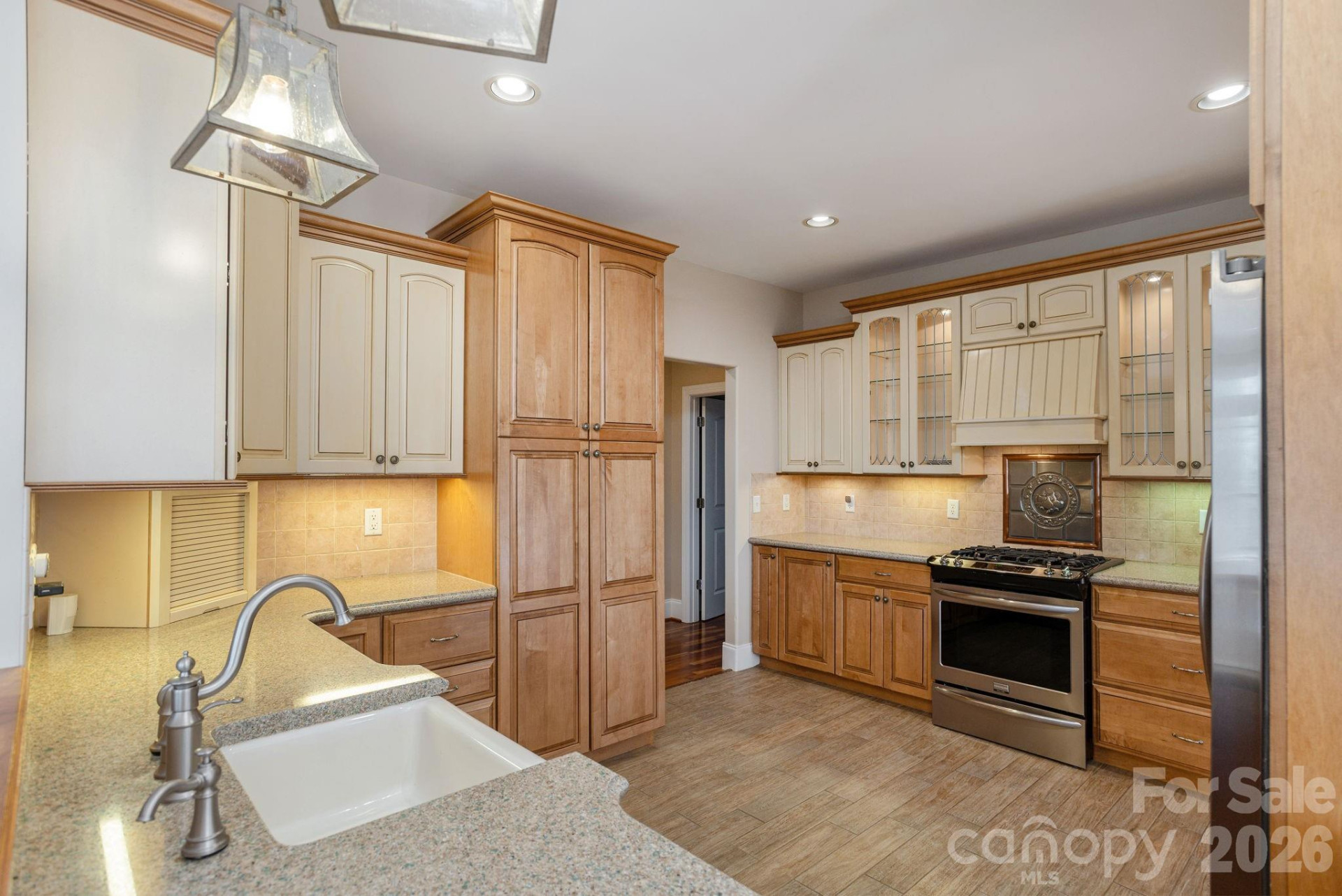 16 WINTERBERRY Drive - Photo 14