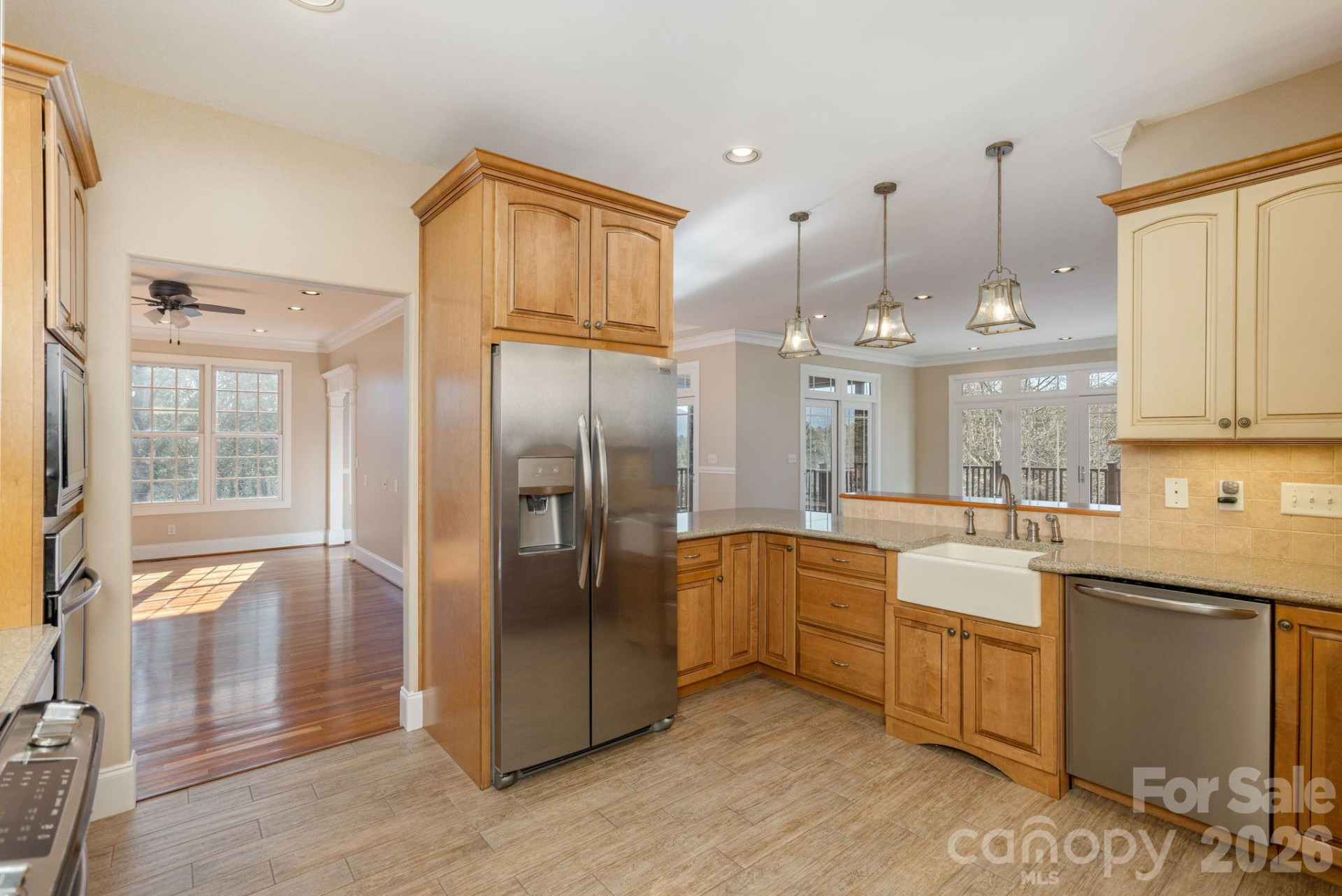 16 WINTERBERRY Drive - Photo 16