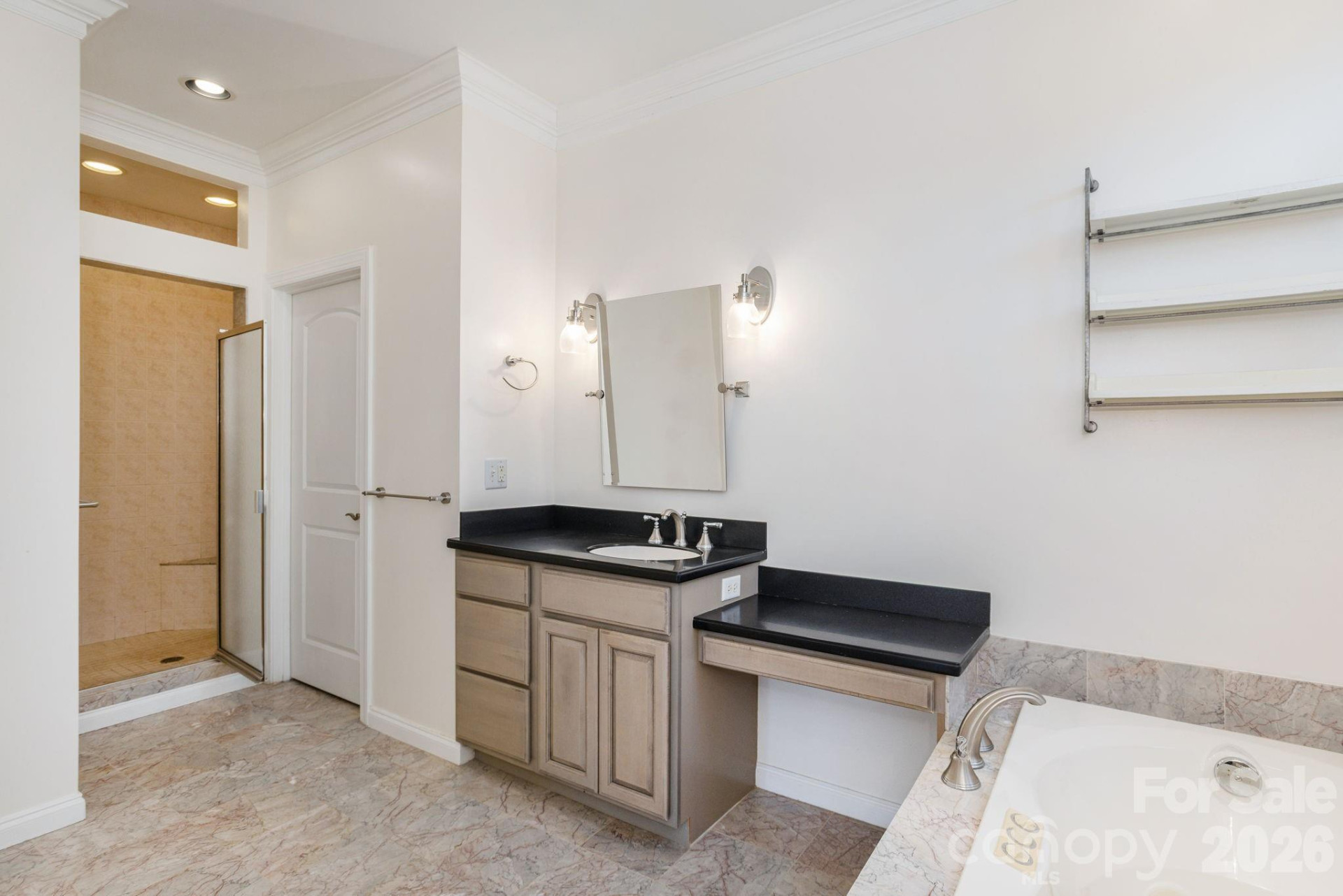 16 WINTERBERRY Drive - Photo 24