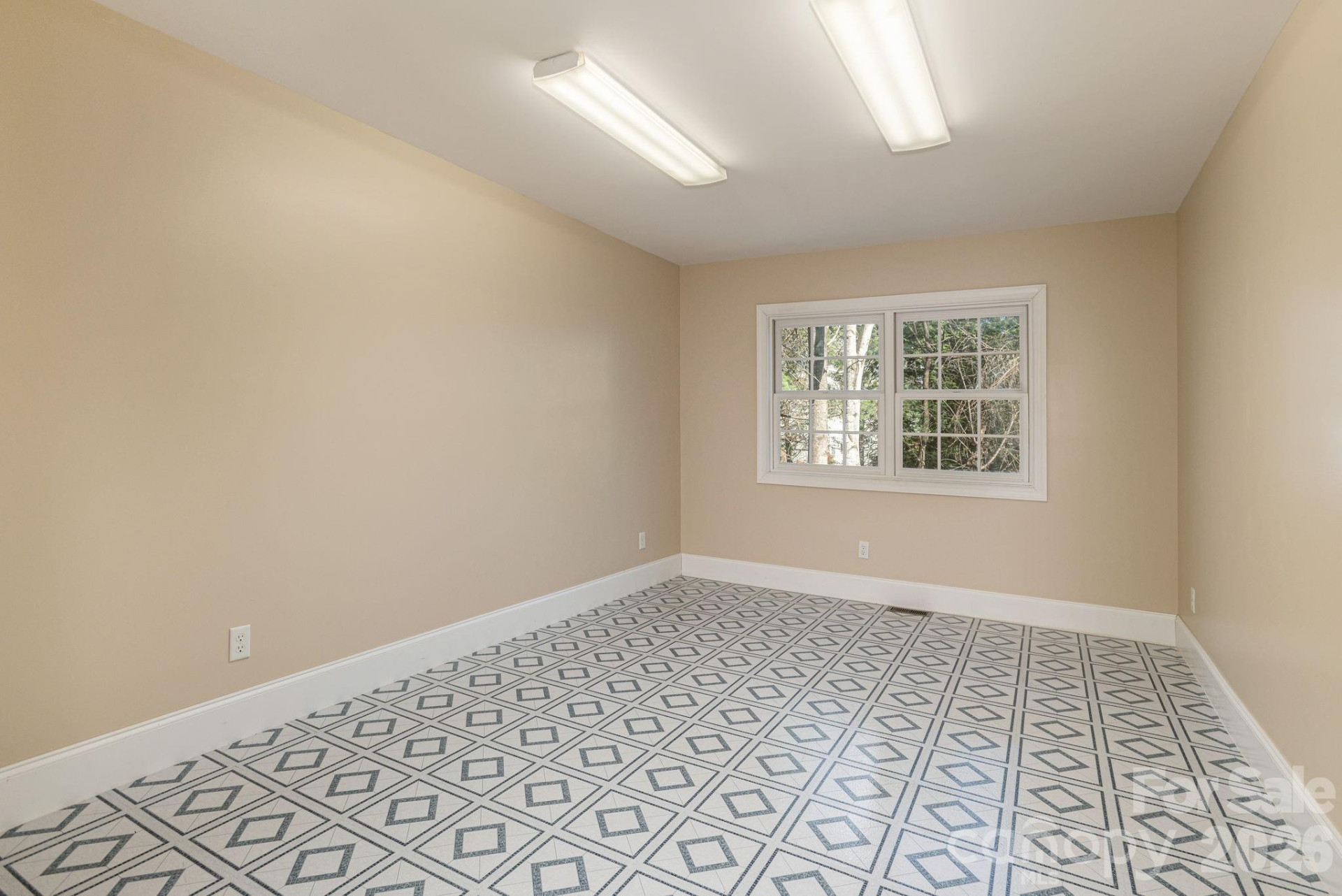 16 WINTERBERRY Drive - Photo 44