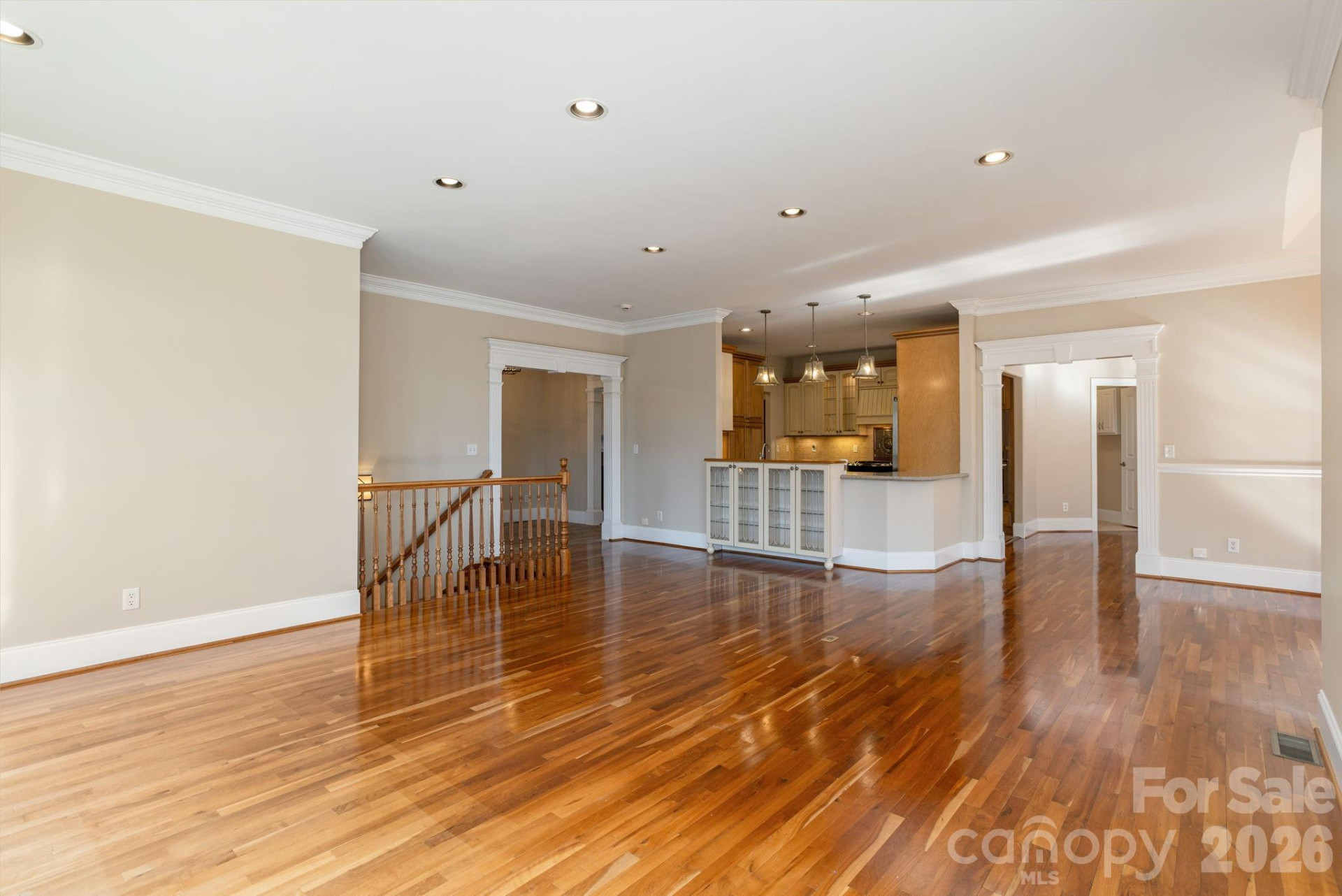 16 WINTERBERRY Drive - Photo 6