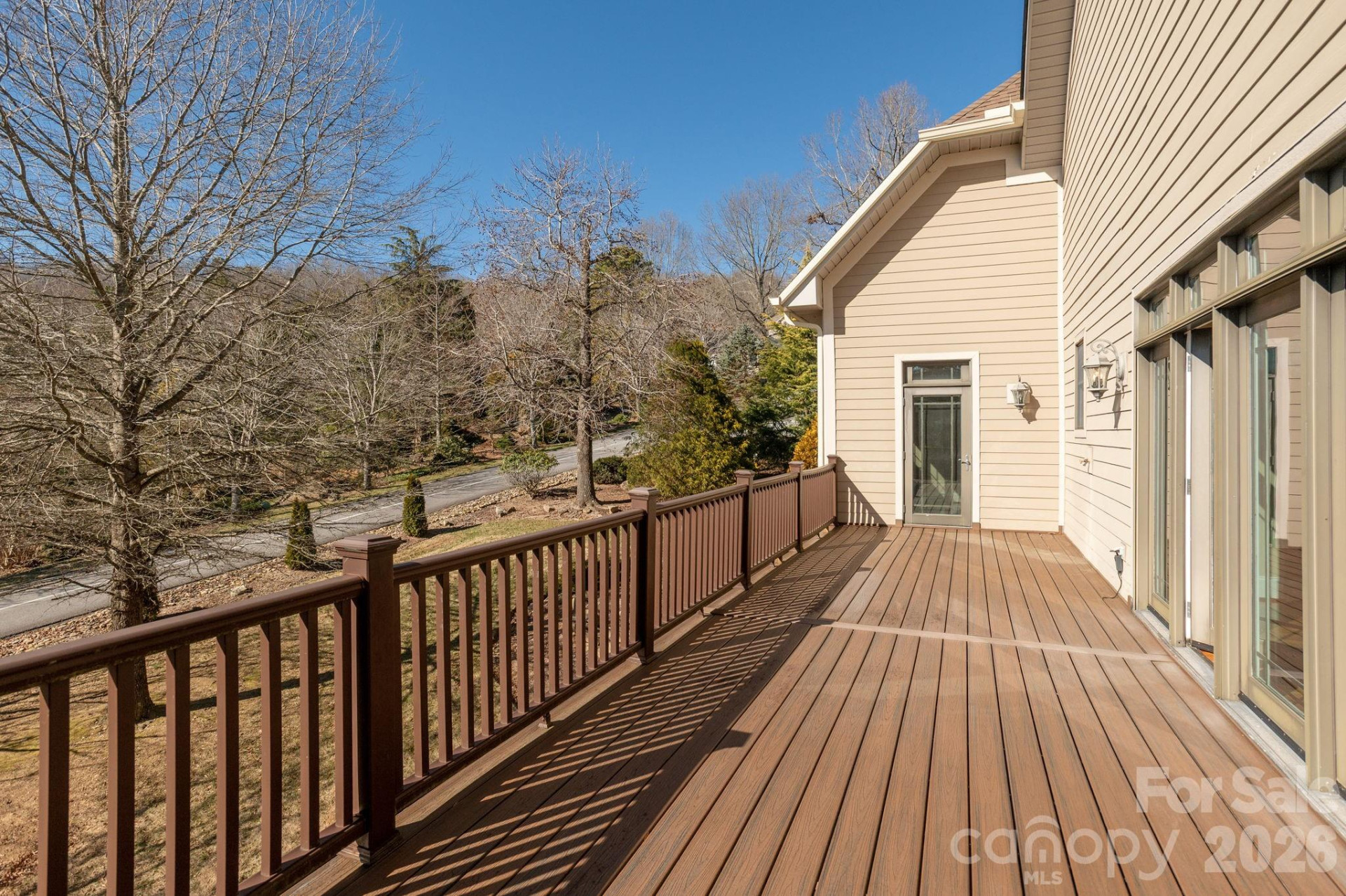 16 WINTERBERRY Drive - Photo 10