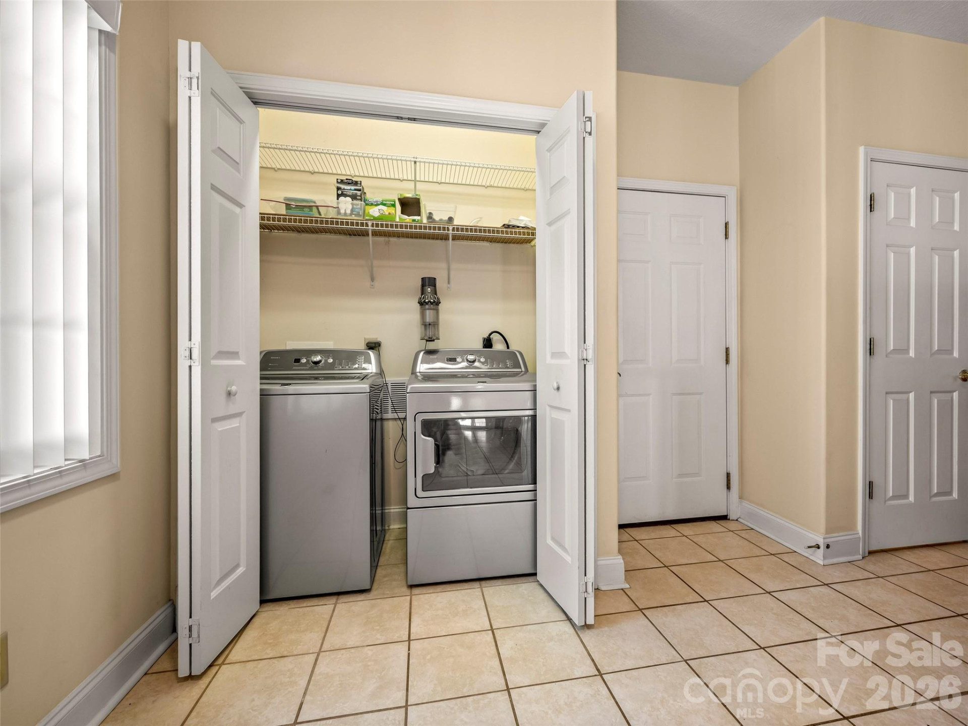 21 Holiday Drive - Photo 16