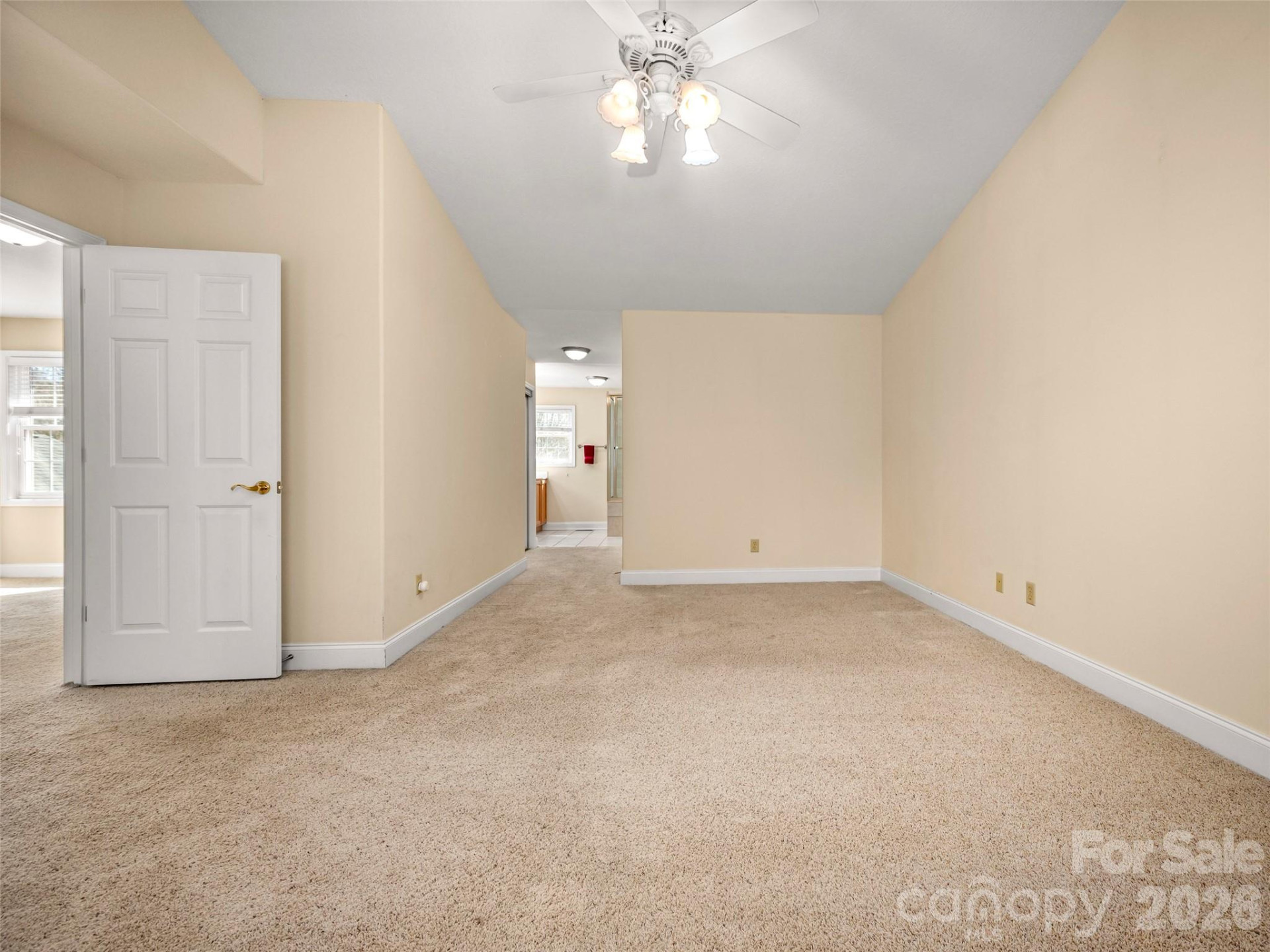 21 Holiday Drive - Photo 28