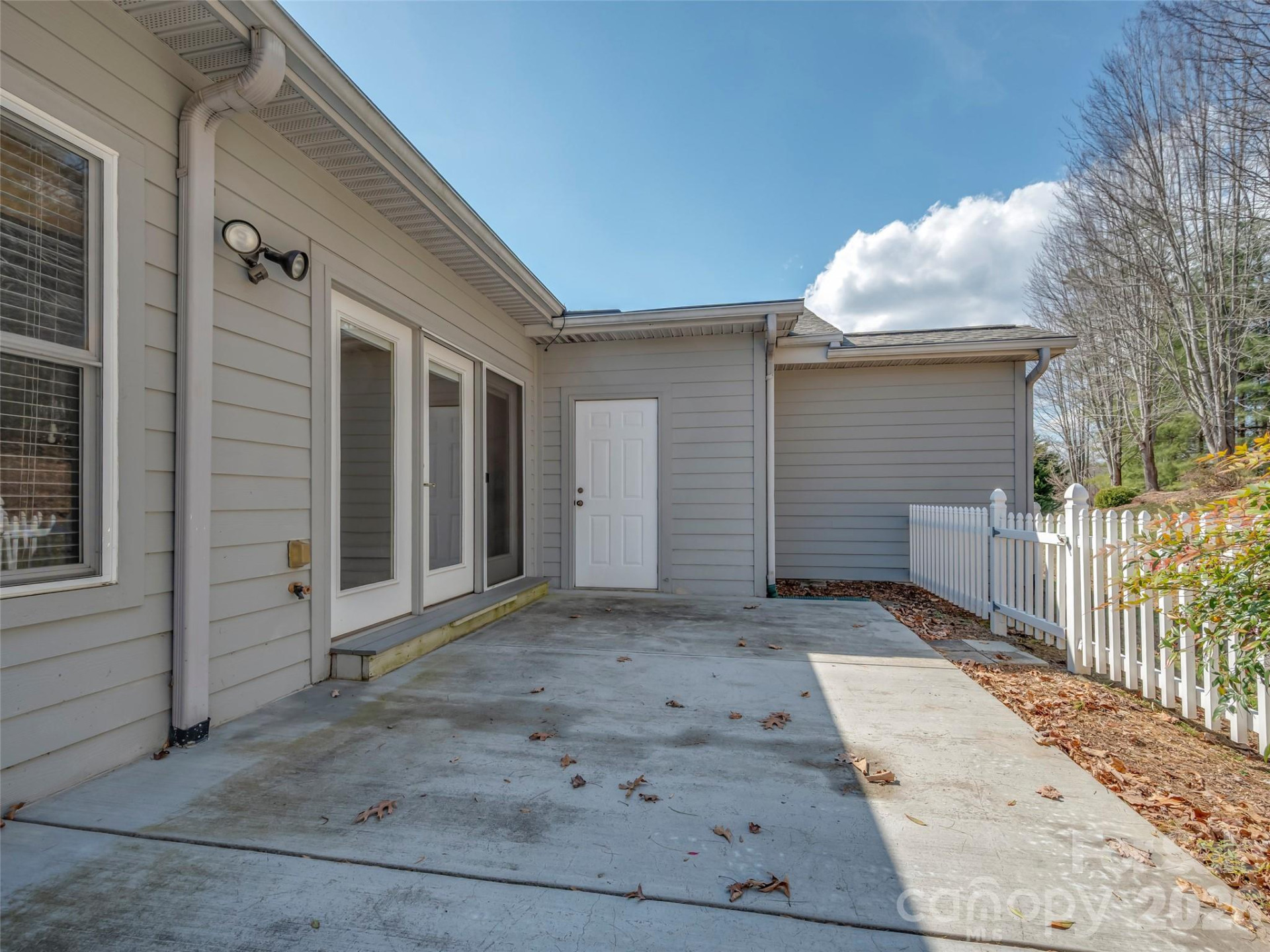 21 Holiday Drive - Photo 35