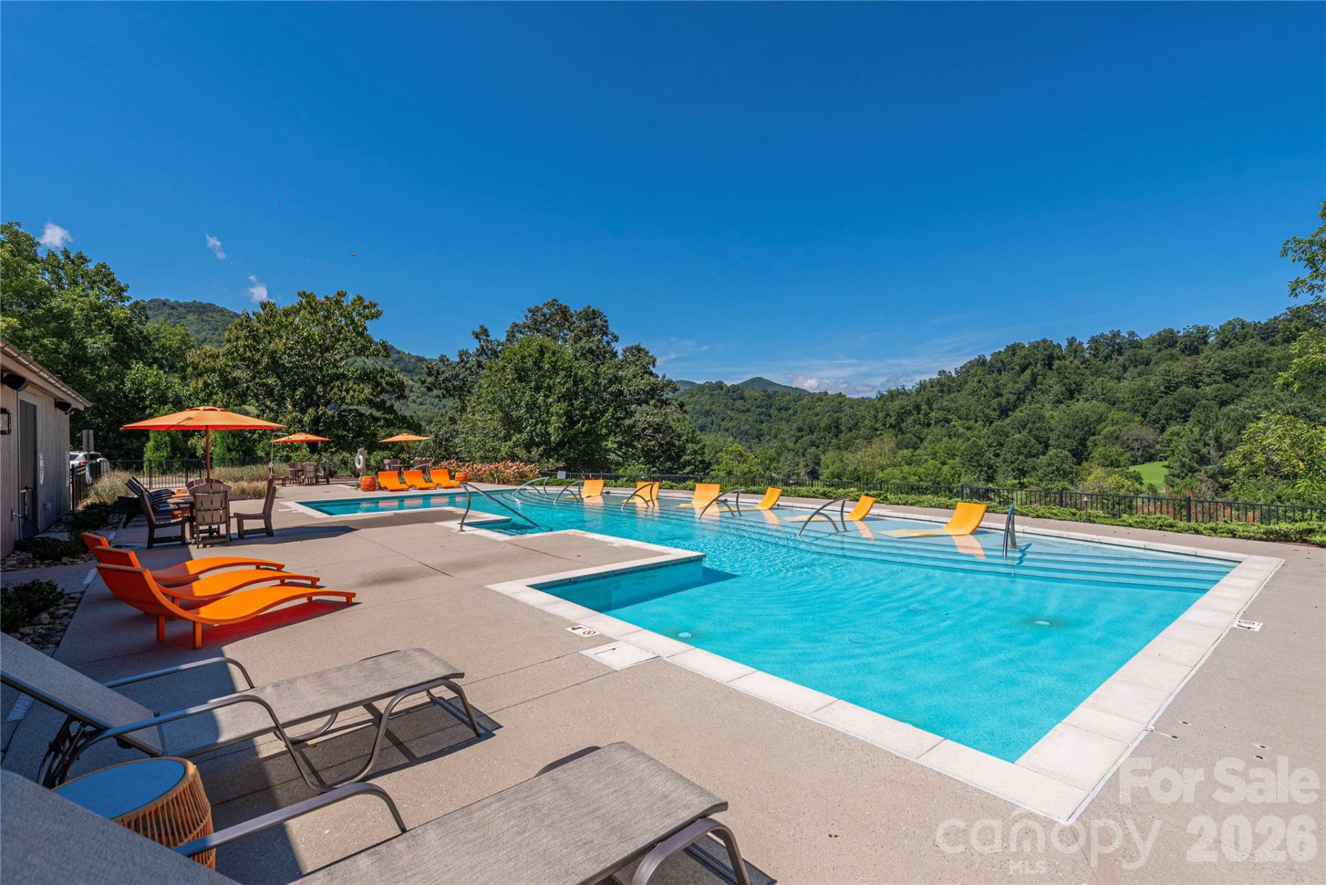 1345 Country Club Drive - Photo 26