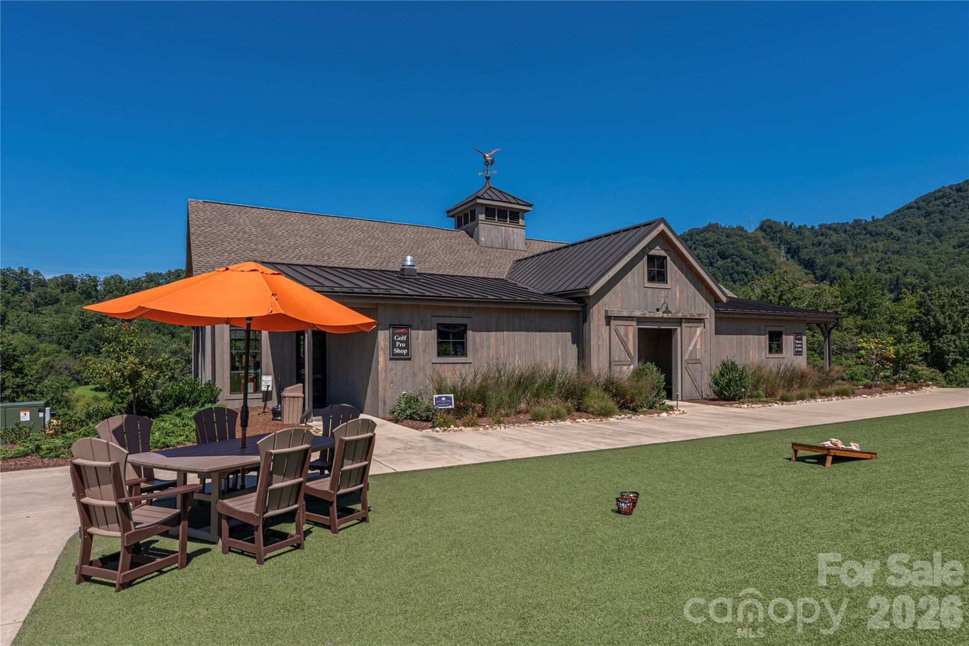 1345 Country Club Drive - Photo 33