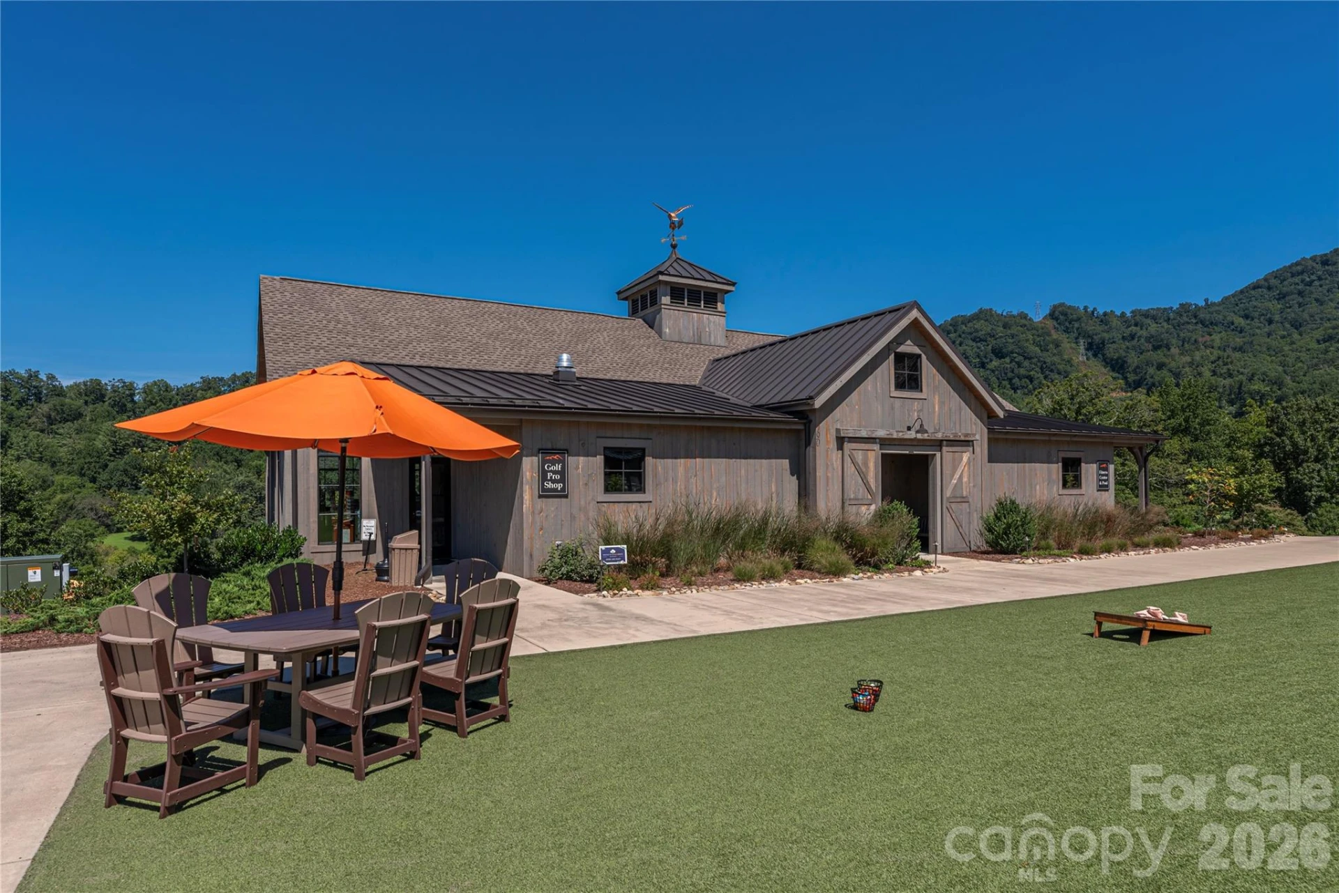 1345 Country Club Drive - Photo 33
