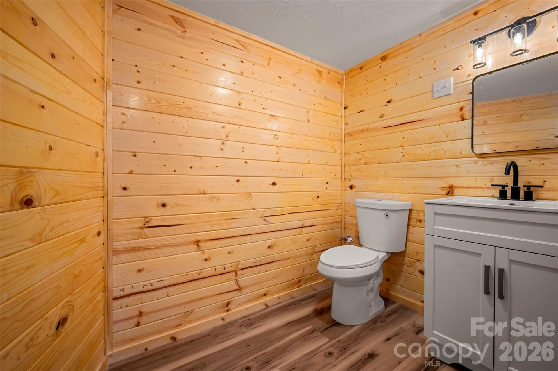 1840 Memorial Highway - Photo 23