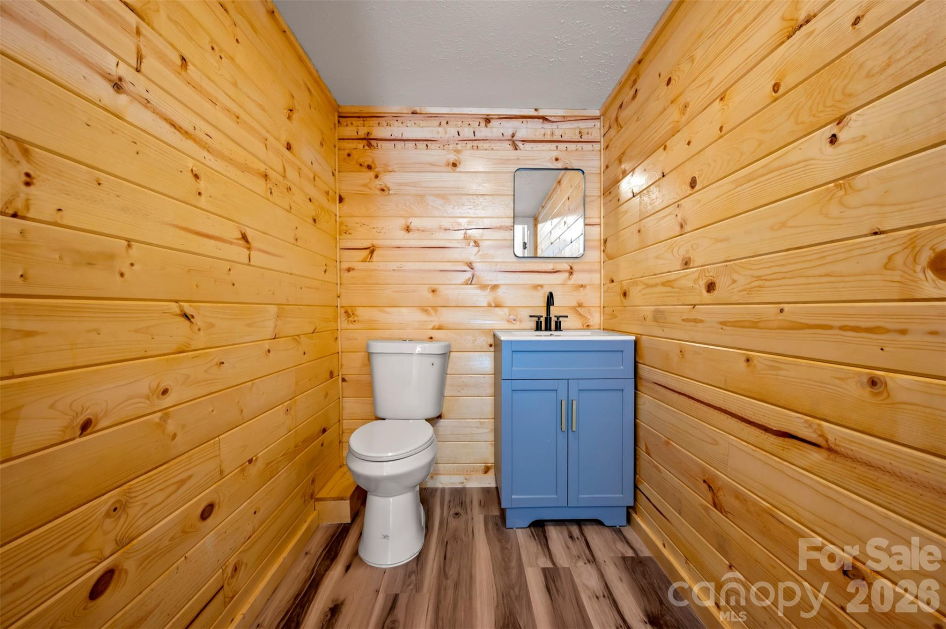 1840 Memorial Highway - Photo 24