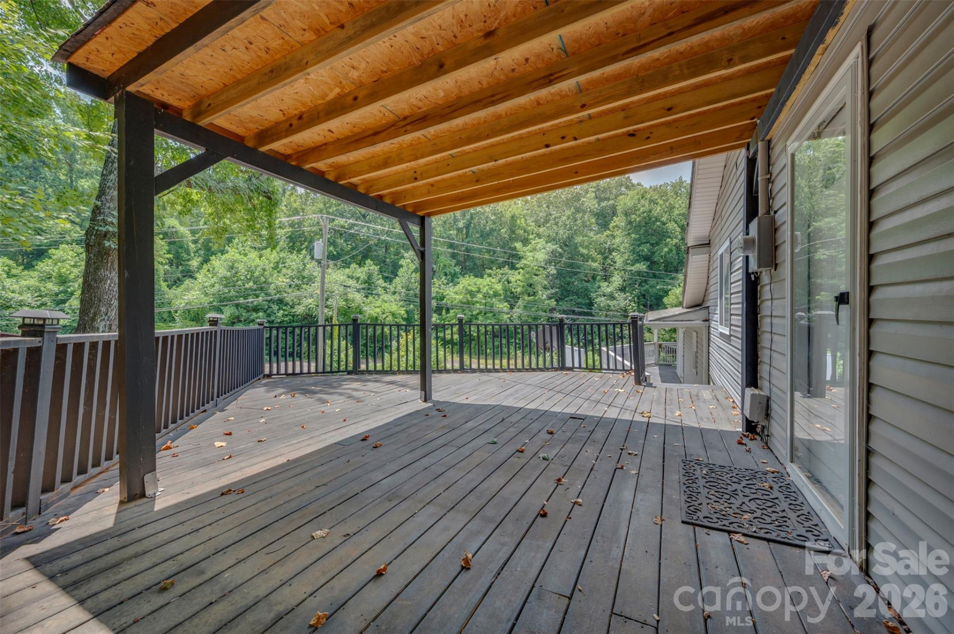 1840 Memorial Highway - Photo 10