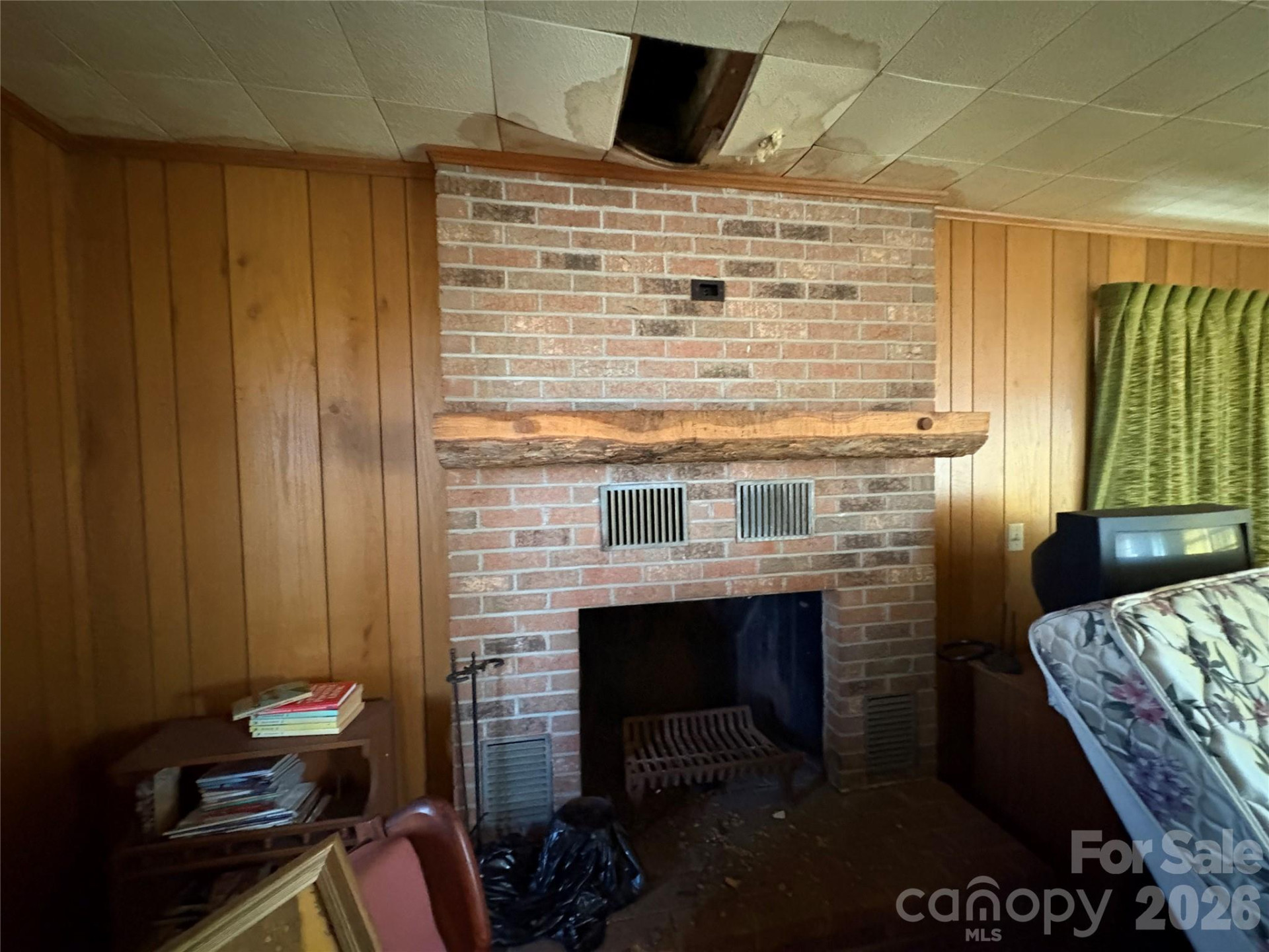 700 Summit Road - Photo 17