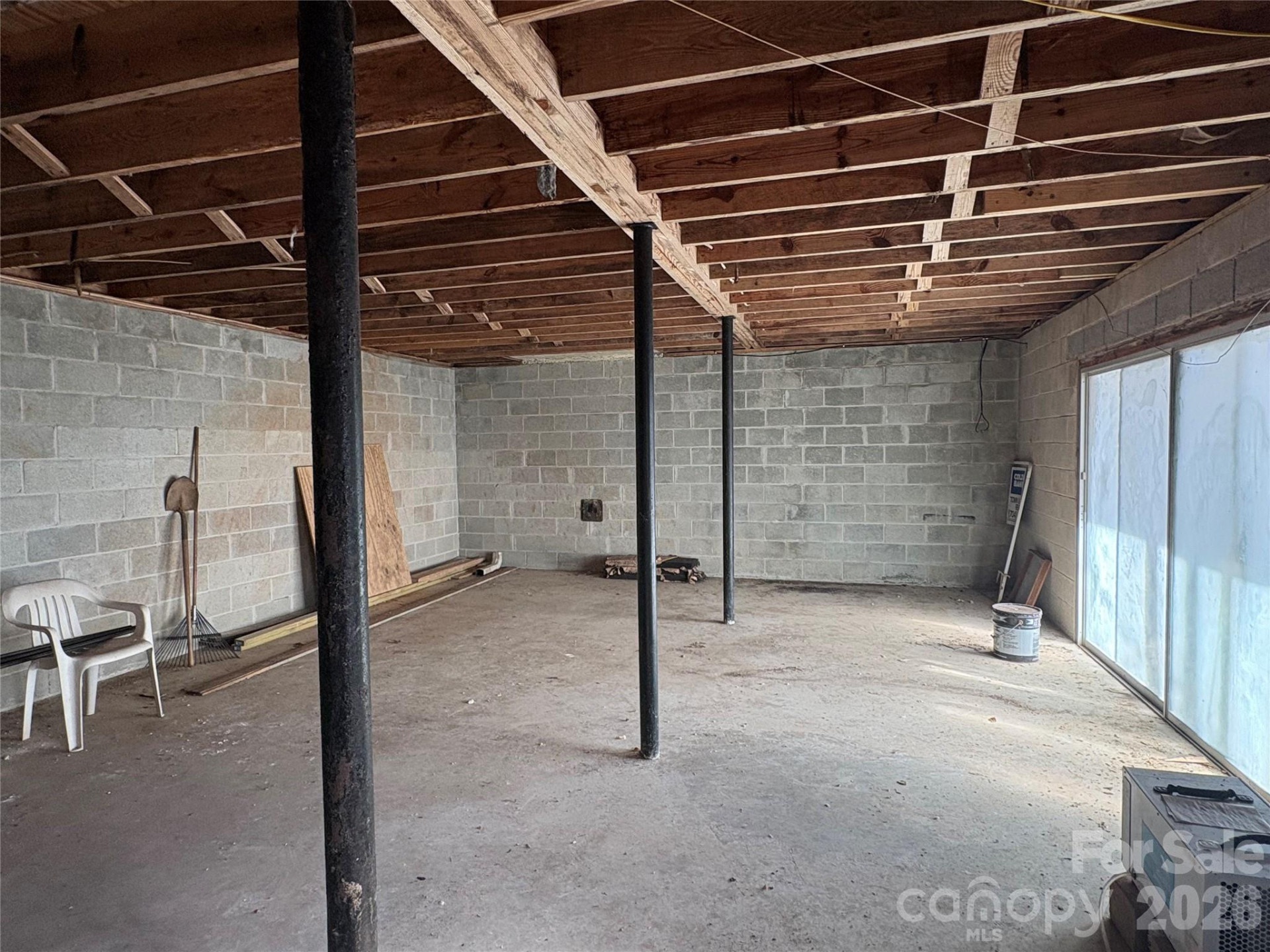 700 Summit Road - Photo 7