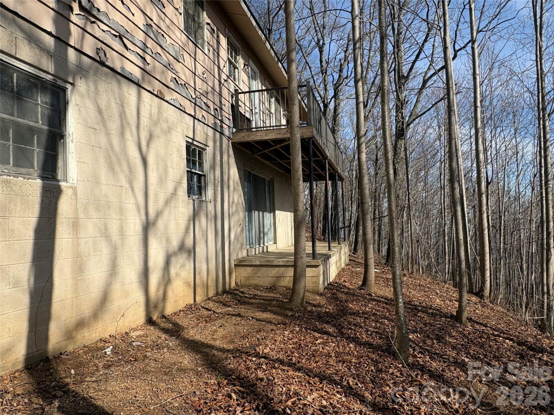 700 Summit Road - Photo 8
