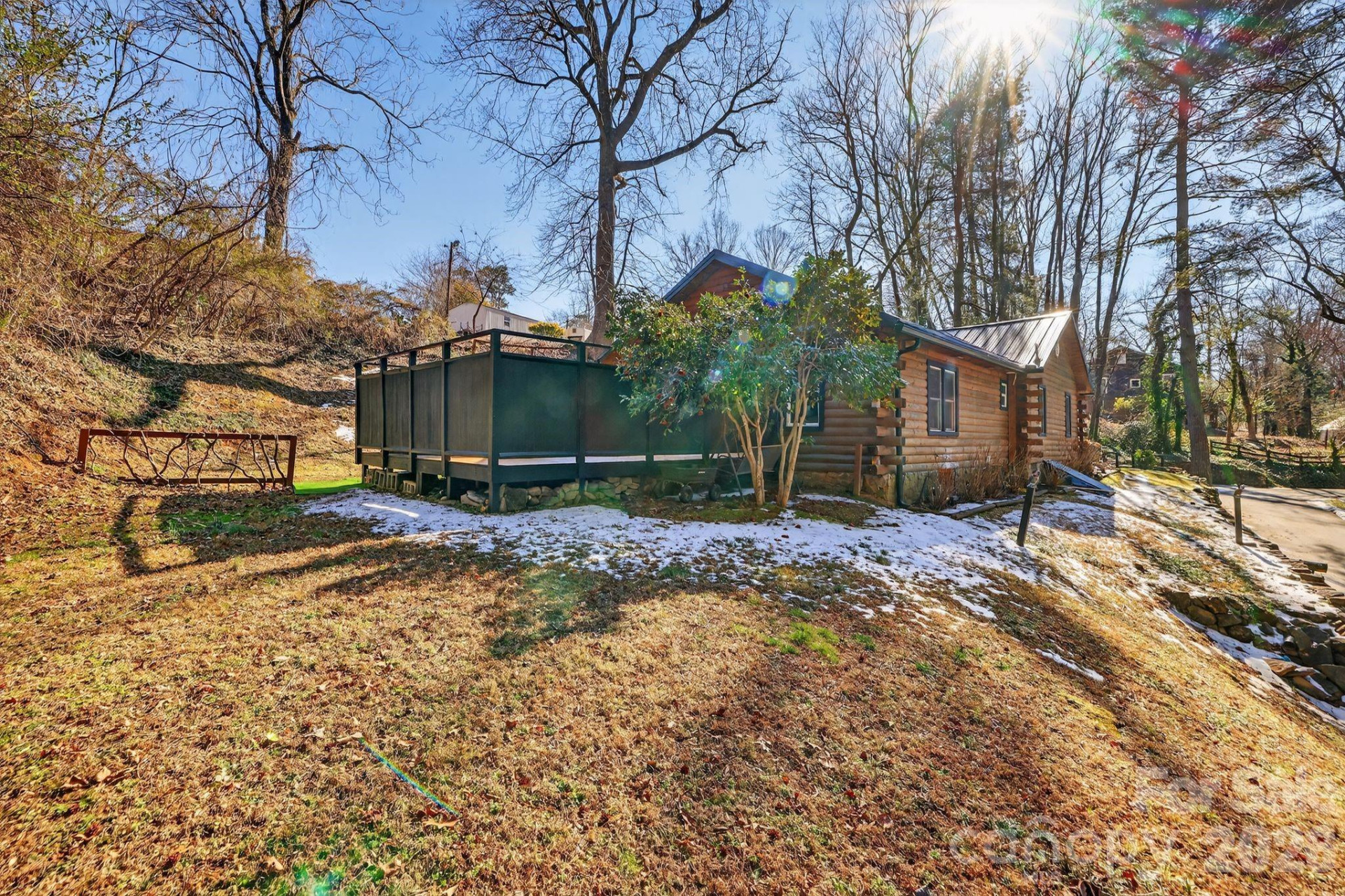 110 Pine Street - Photo 4