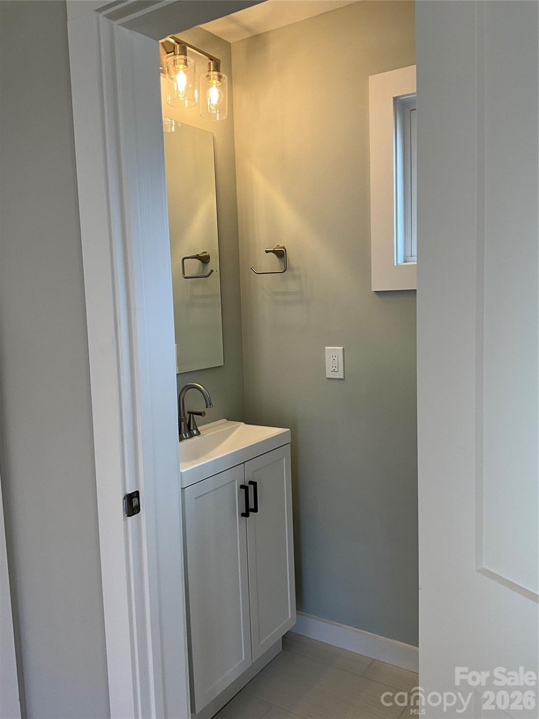 12 Center Street - Photo 6