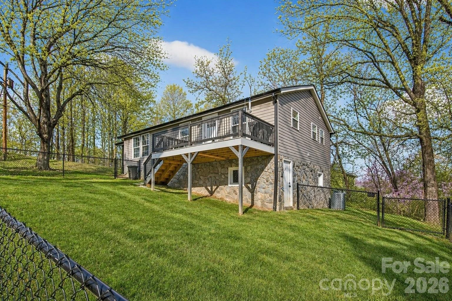 250 Seagle Street - Photo 7