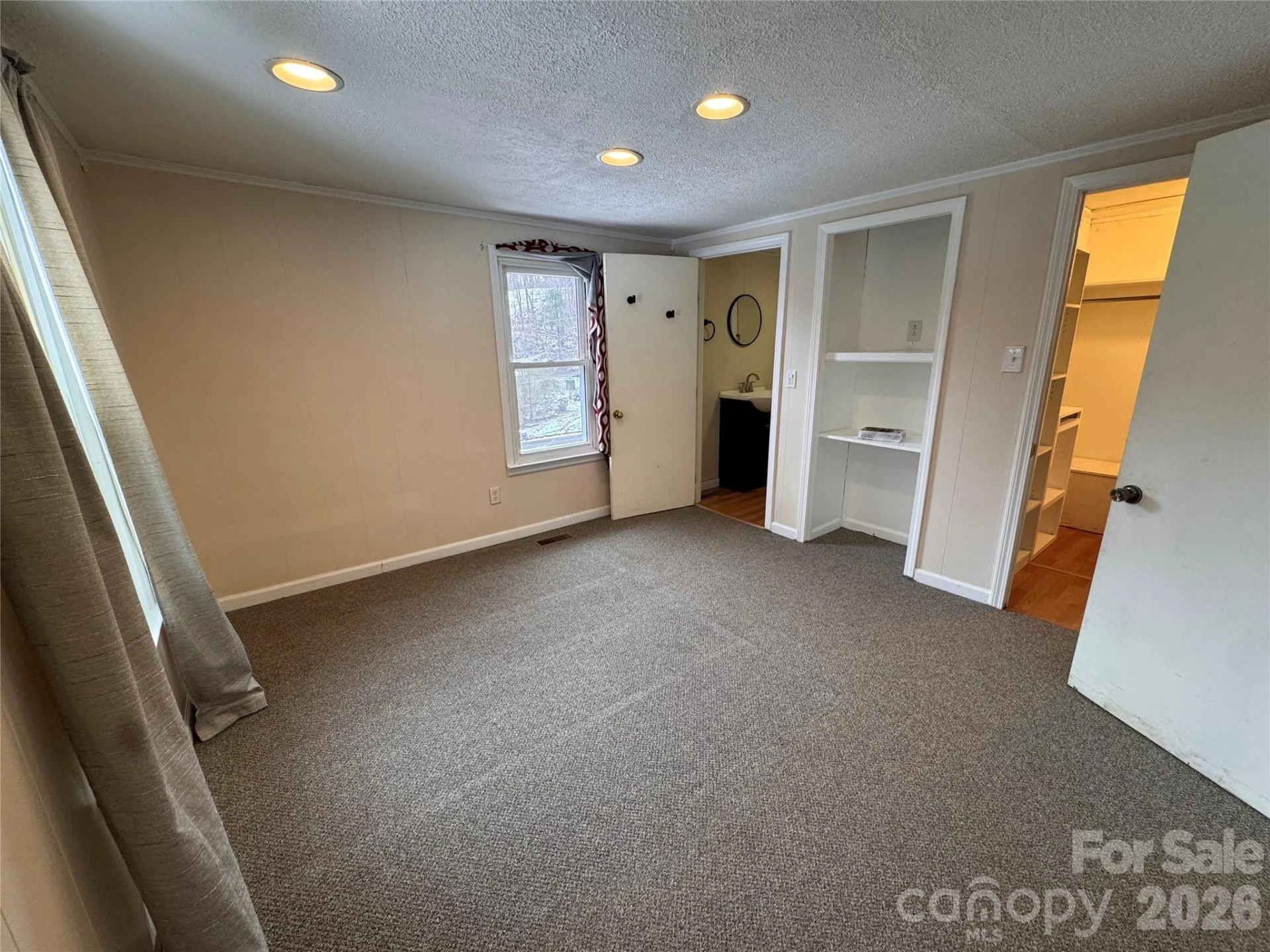 9 Alzena Road - Photo 15