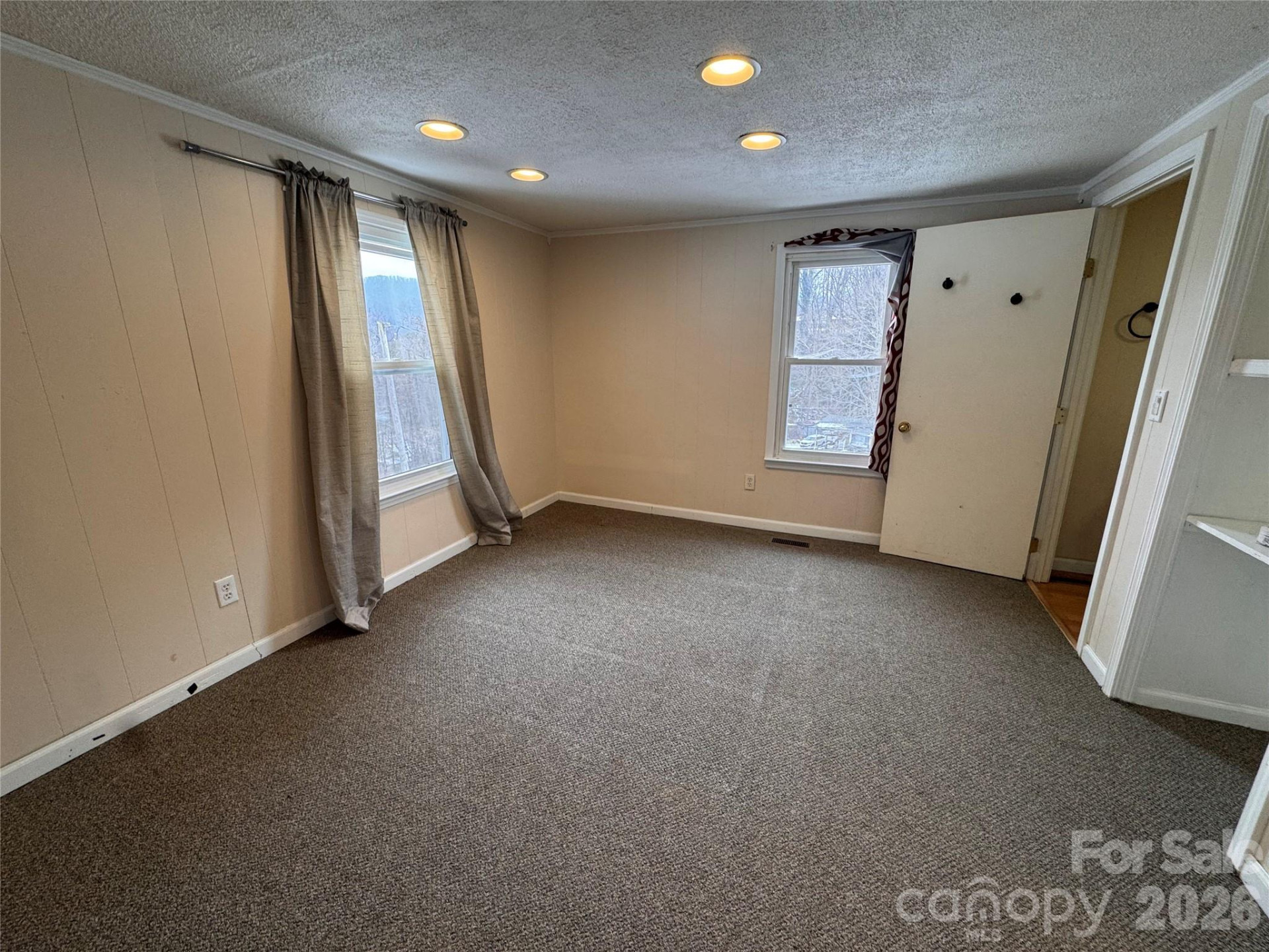 9 Alzena Road - Photo 16