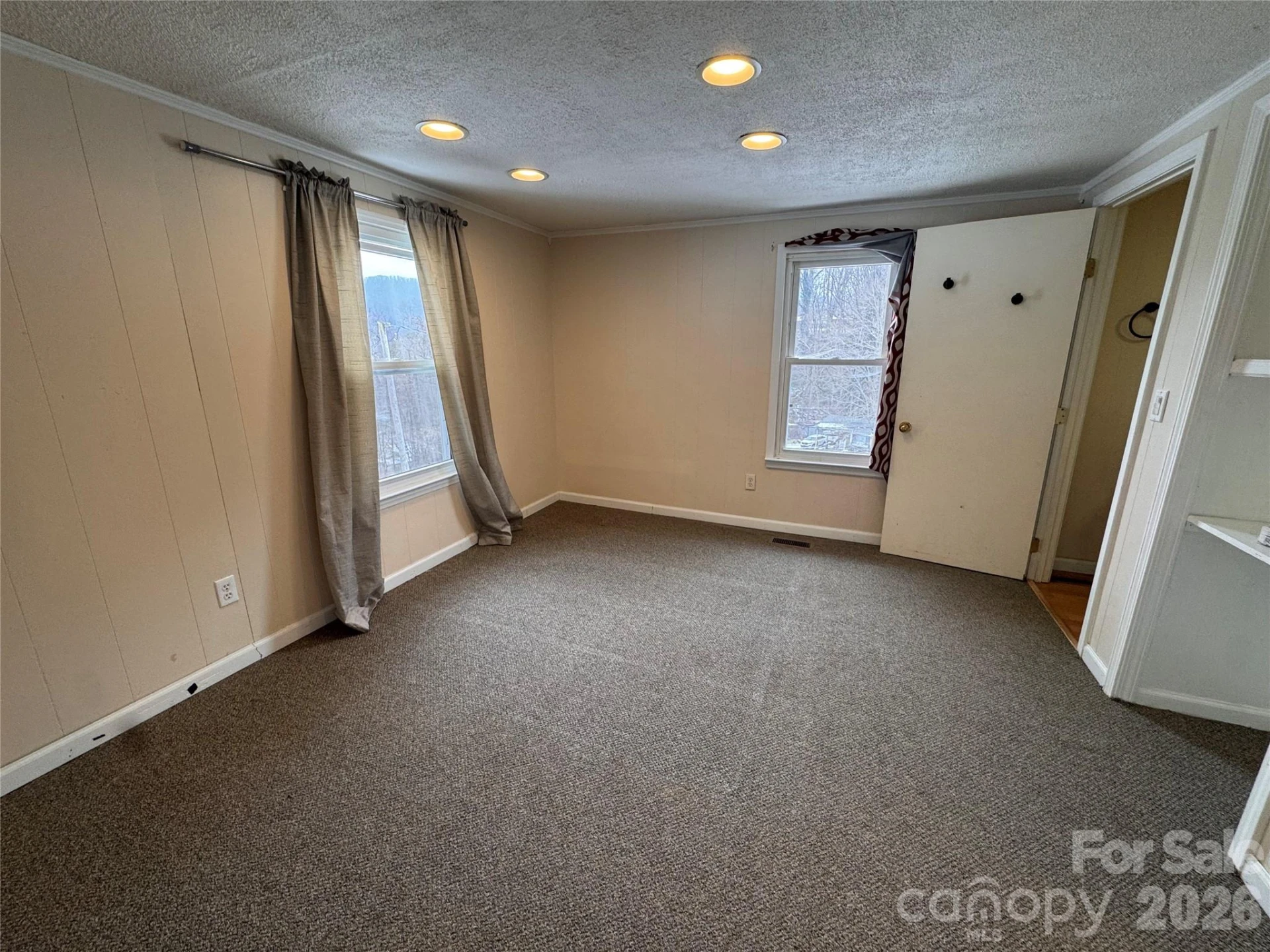 9 Alzena Road - Photo 16