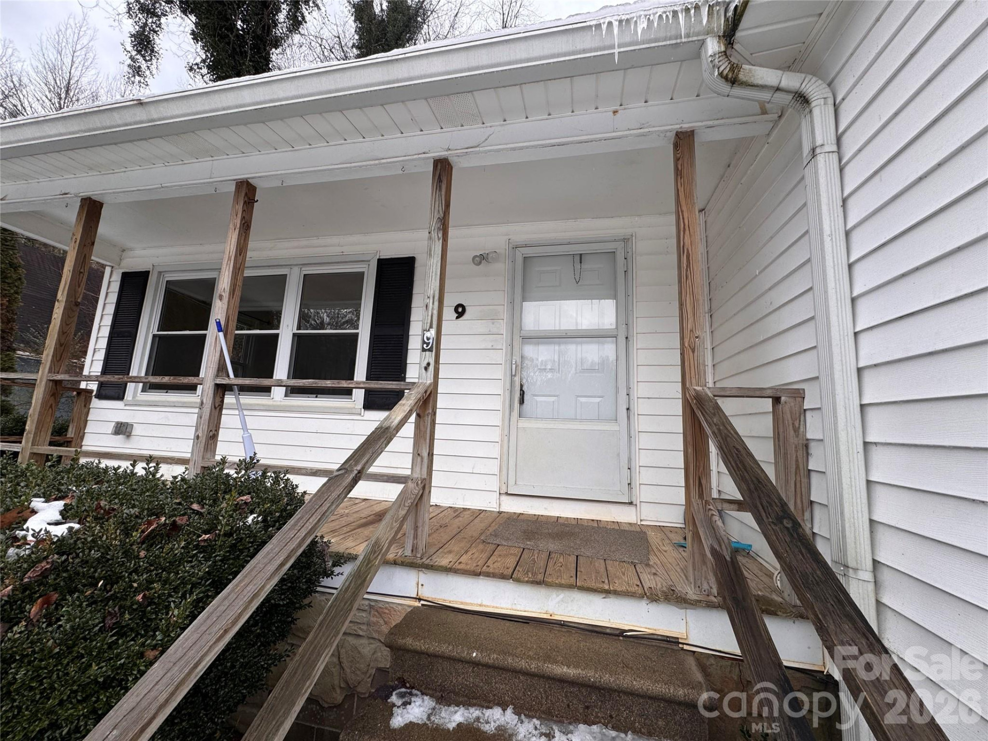 9 Alzena Road - Photo 6