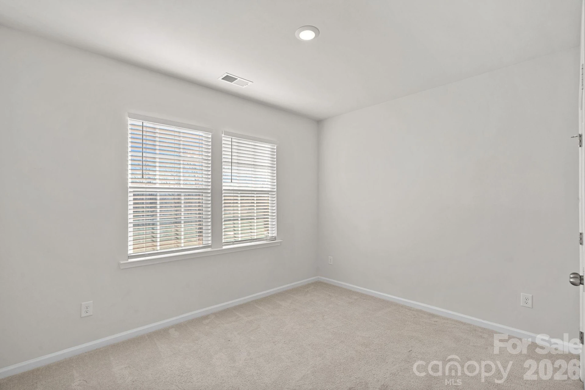 17519 Snug Harbor Road - Photo 14