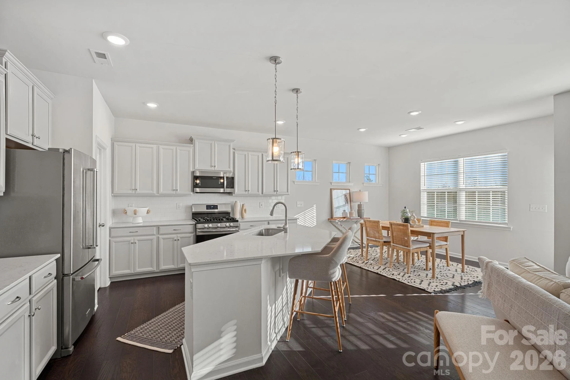 17519 Snug Harbor Road - Photo 3