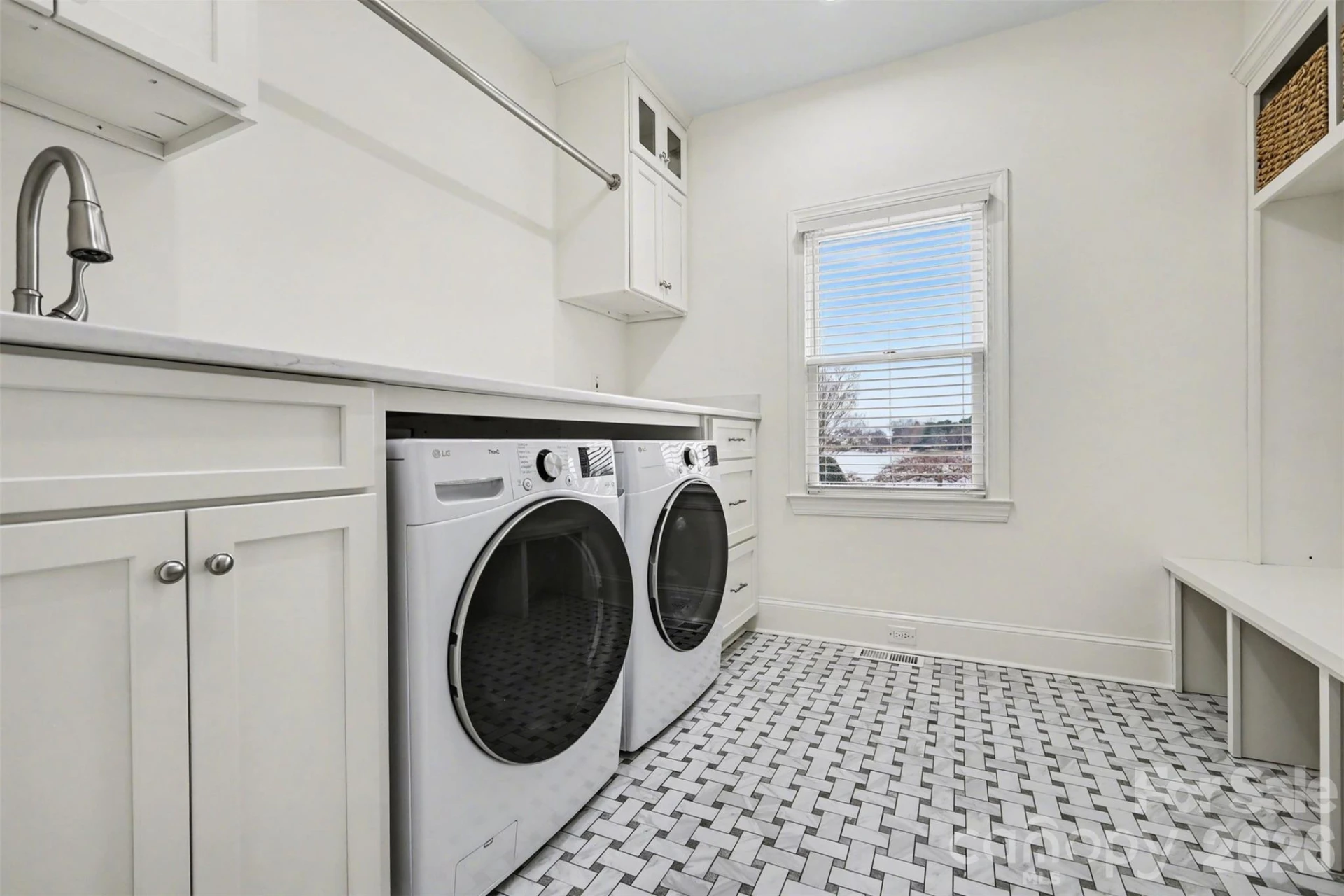 20410 Island Forest Drive - Photo 18