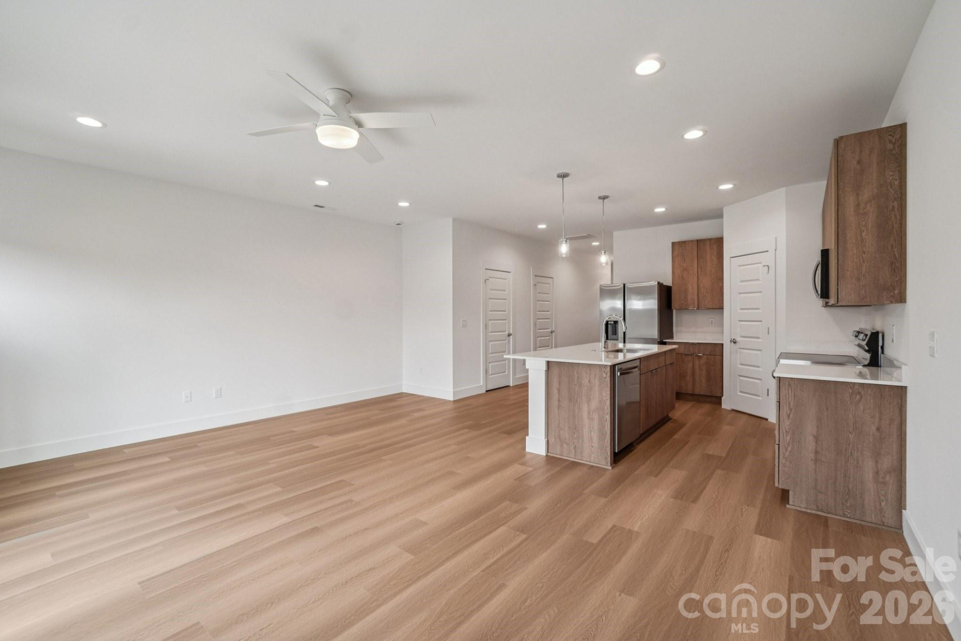 17 Bolton Street #9 - Photo 8