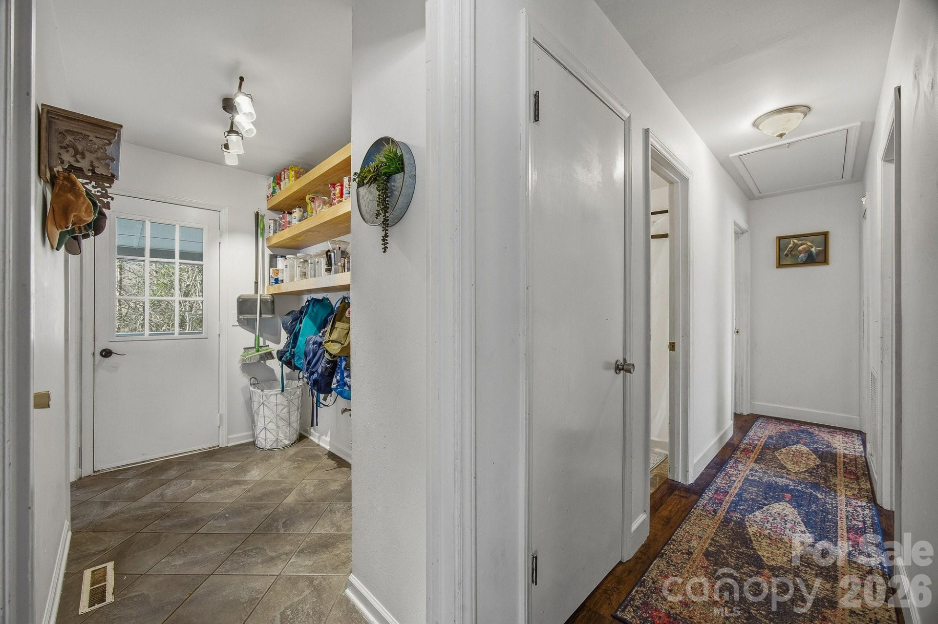 101 Honeysuckle Lane - Photo 11