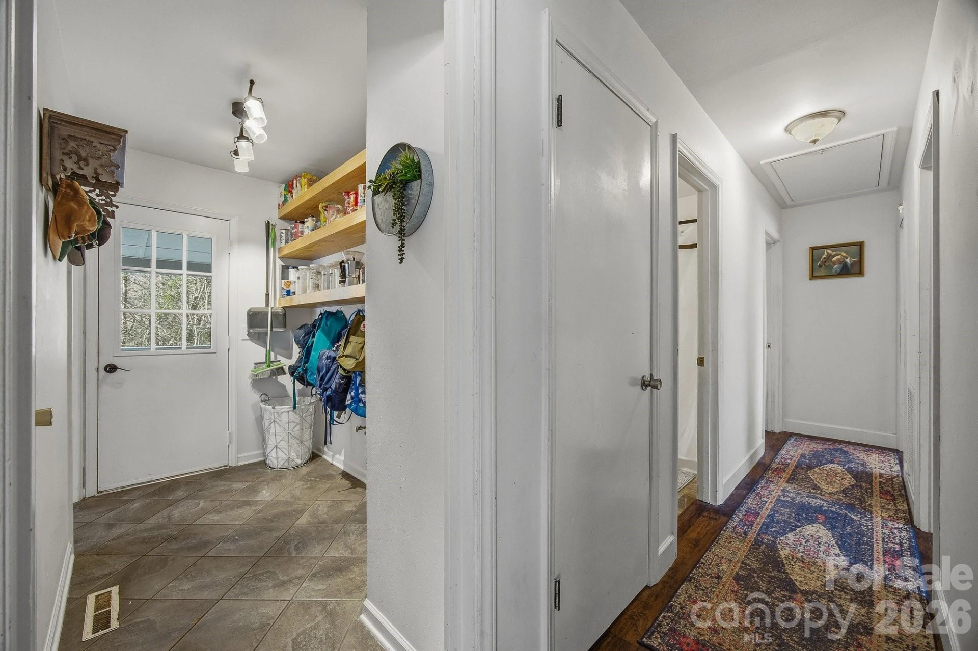 101 Honeysuckle Lane - Photo 11
