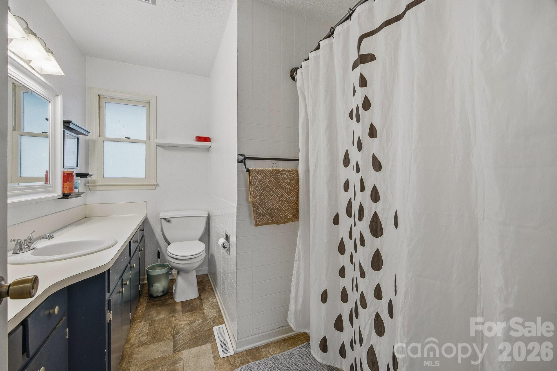 101 Honeysuckle Lane - Photo 17