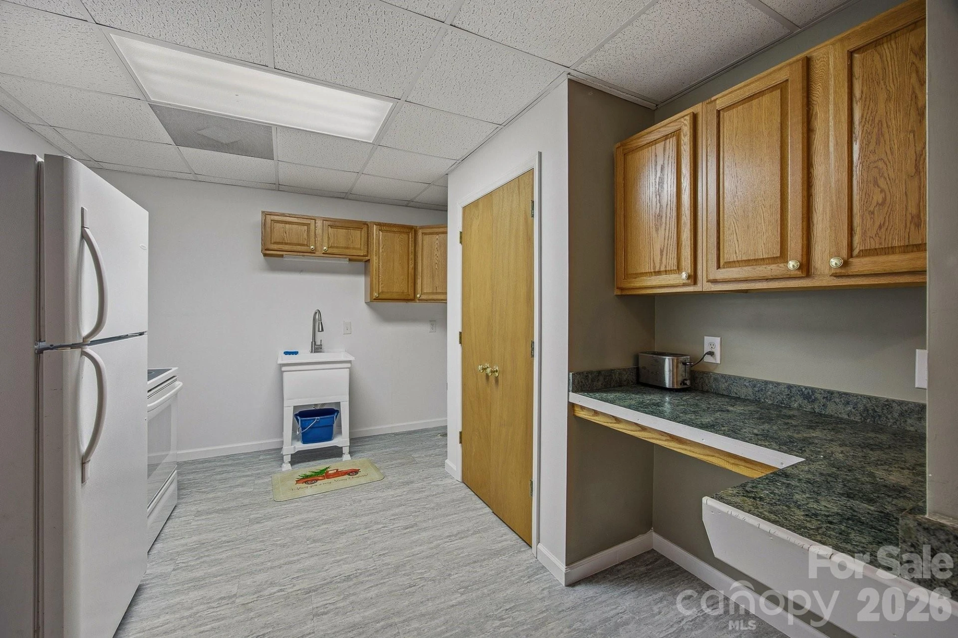 101 Honeysuckle Lane - Photo 21