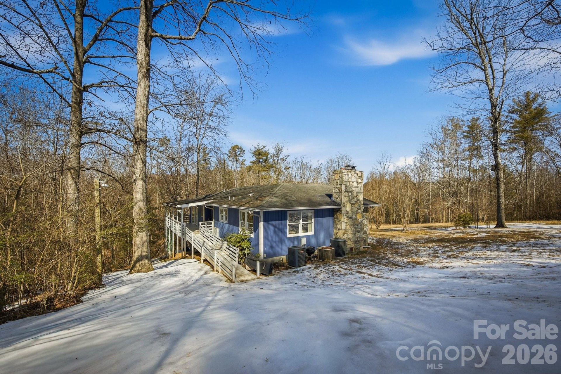 101 Honeysuckle Lane - Photo 36
