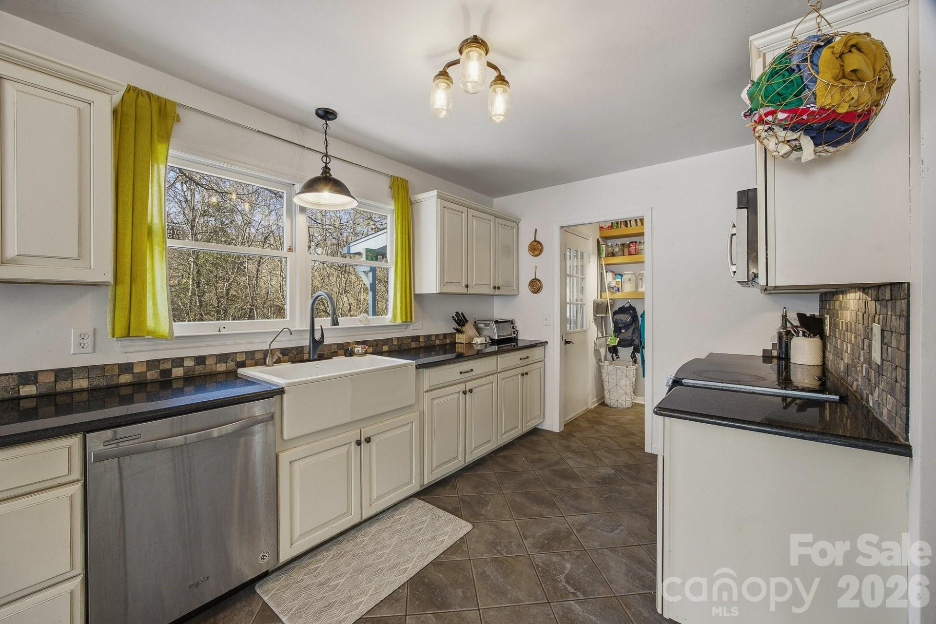 101 Honeysuckle Lane - Photo 7