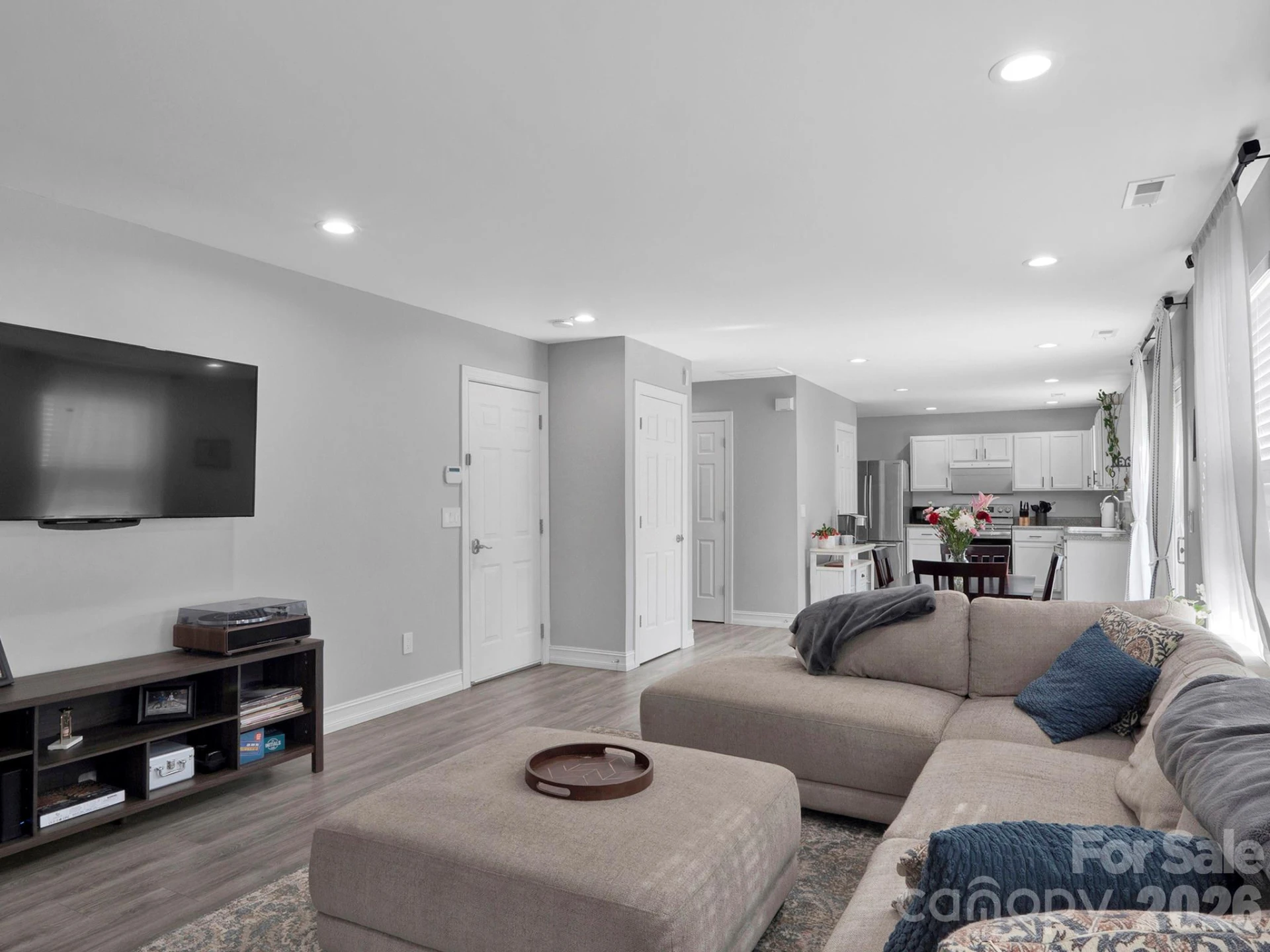 3807 Edgeview Drive - Photo 8