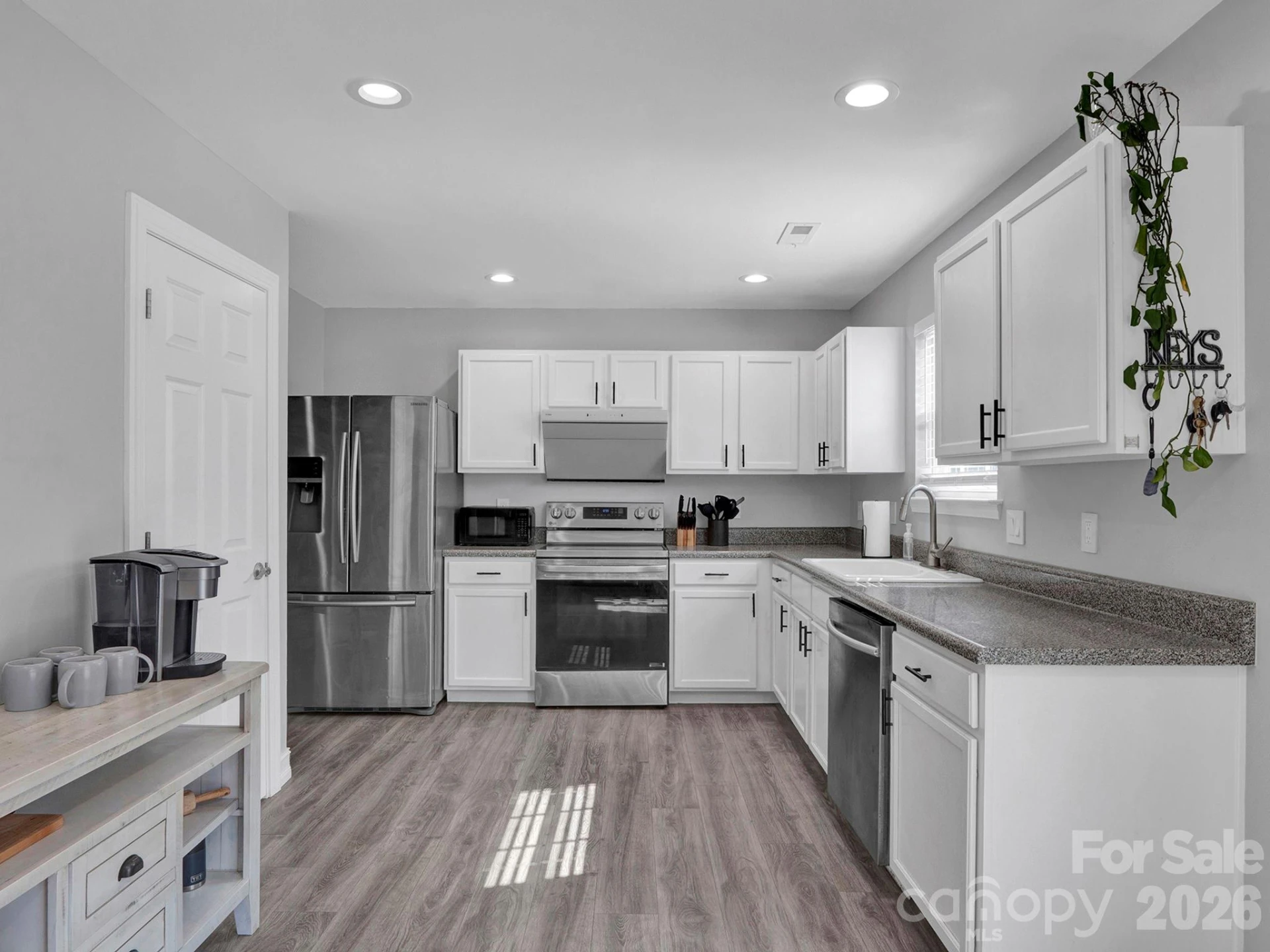 3807 Edgeview Drive - Photo 10