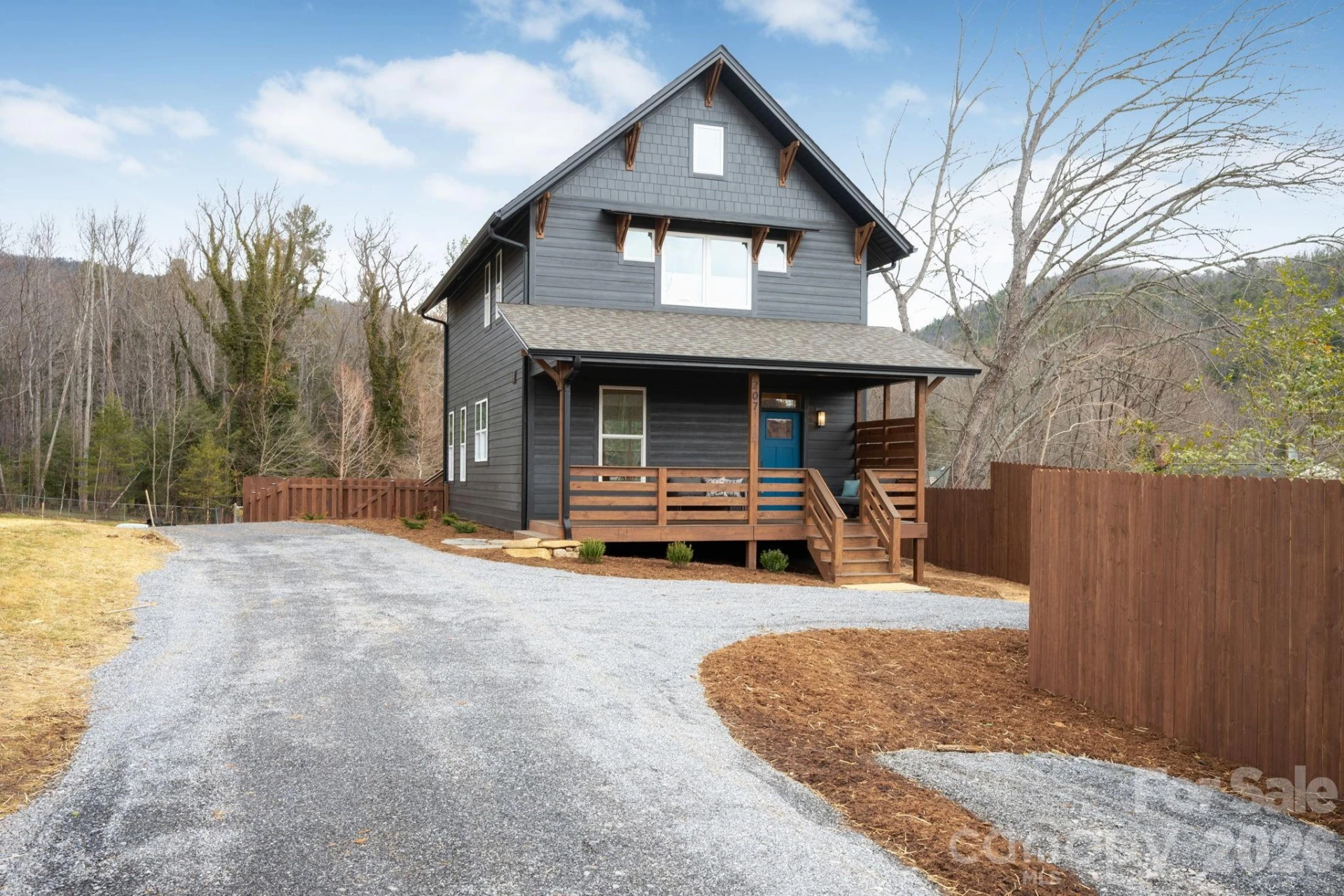 207 Ferrell Lane - Photo 2
