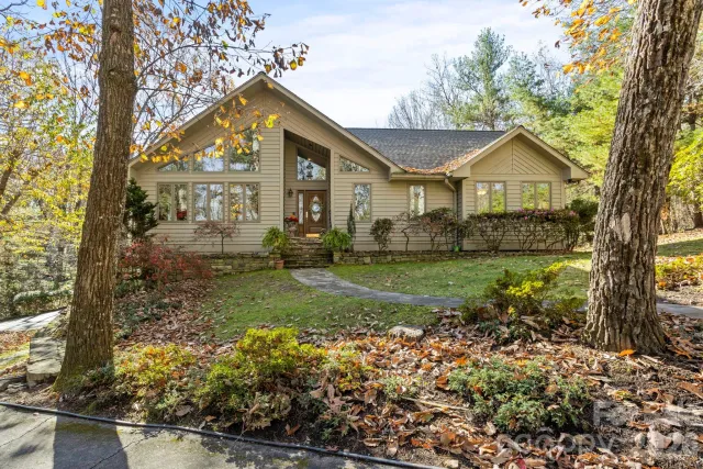 231 Greenleaf Drive