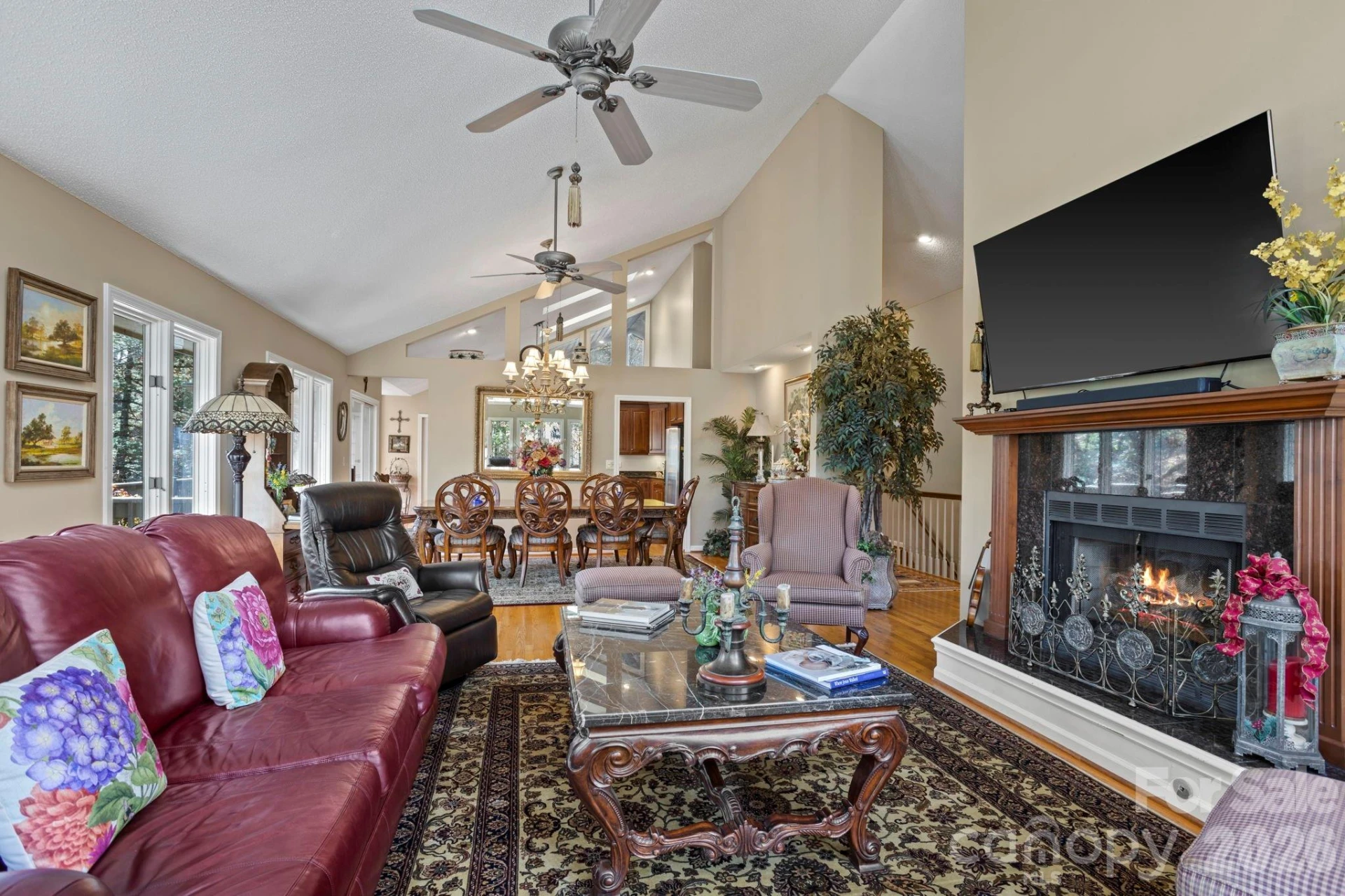 231 Greenleaf Drive - Photo 9