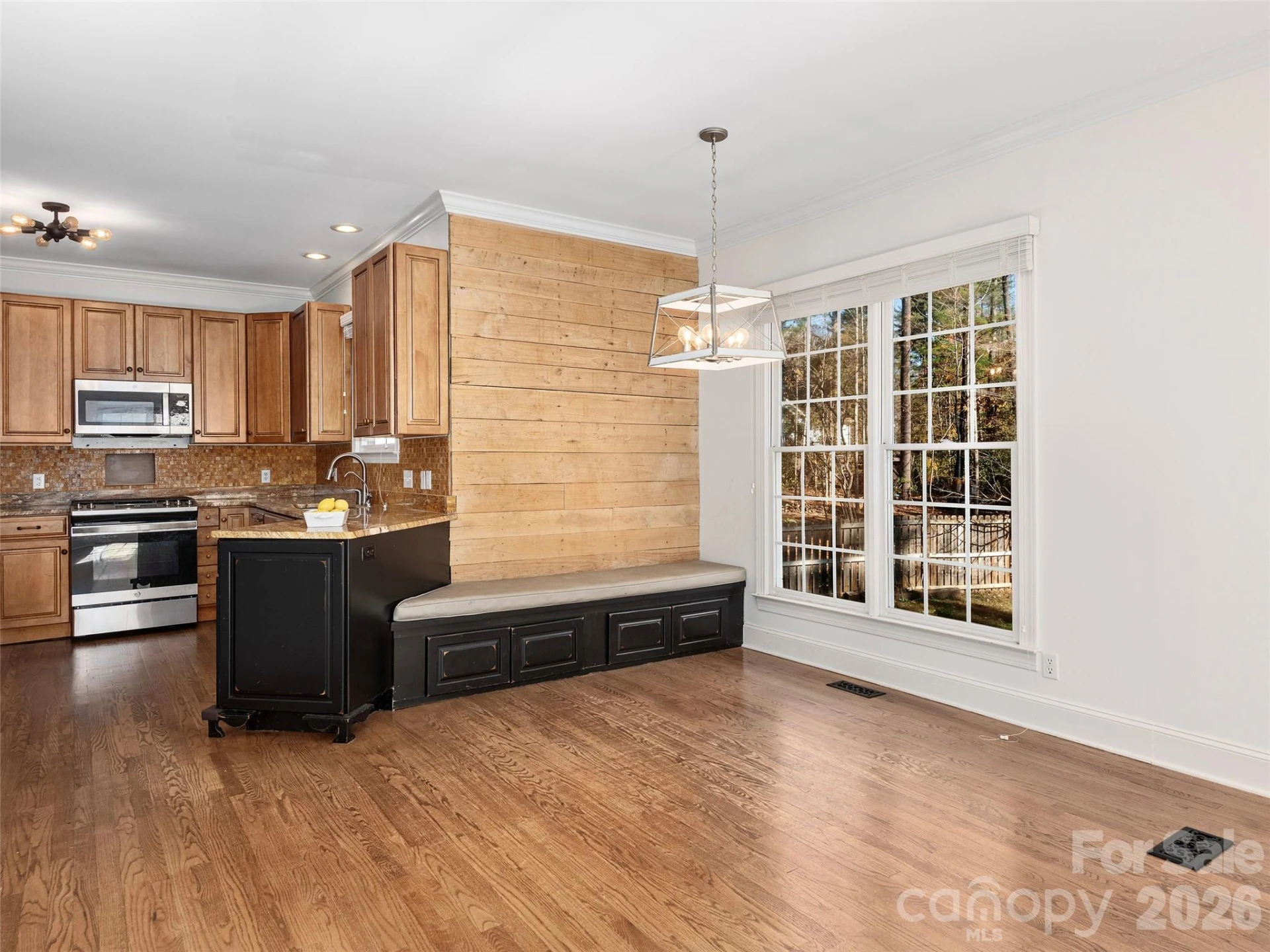 906 Woodvine Road - Photo 15