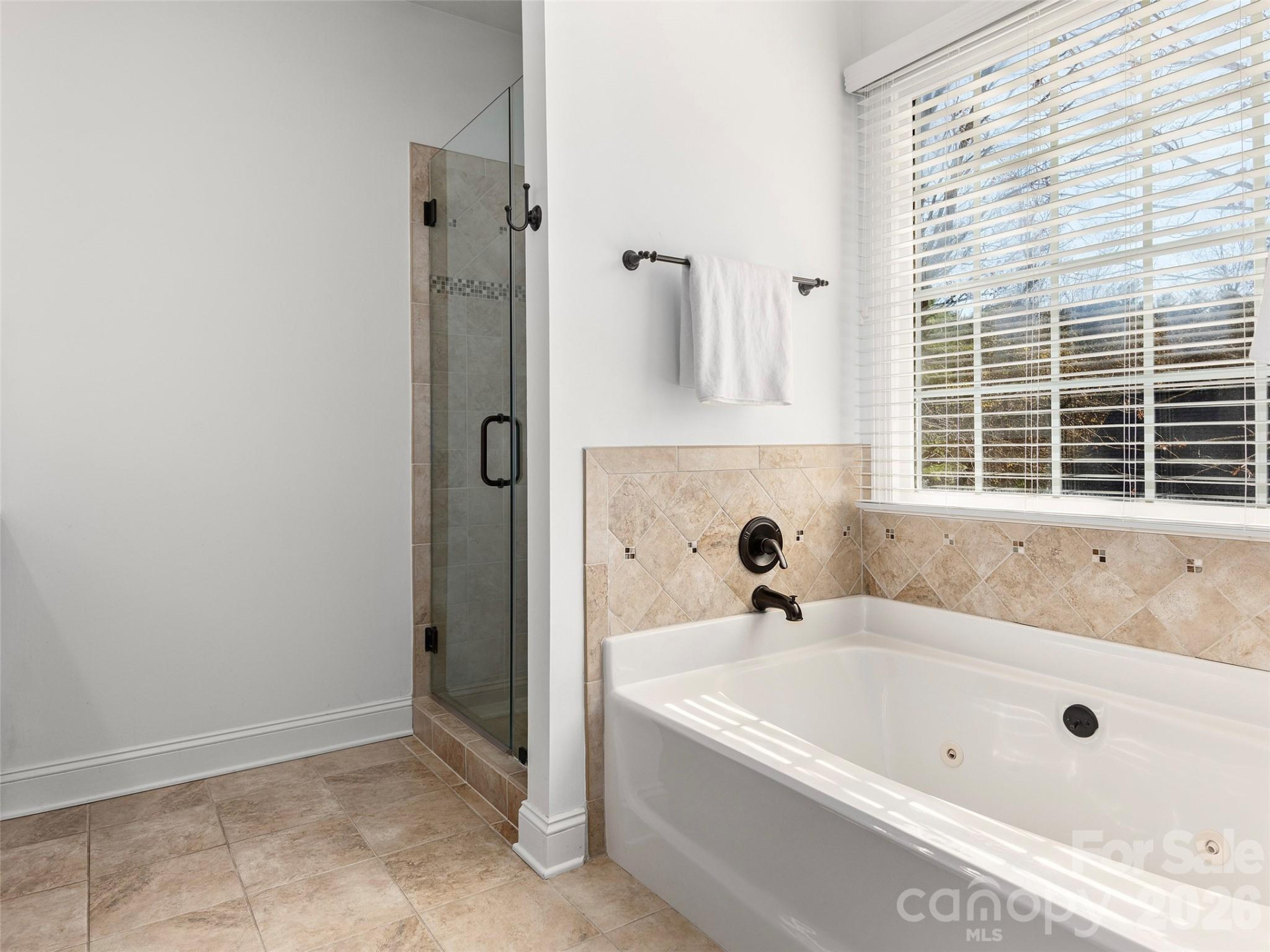 906 Woodvine Road - Photo 22